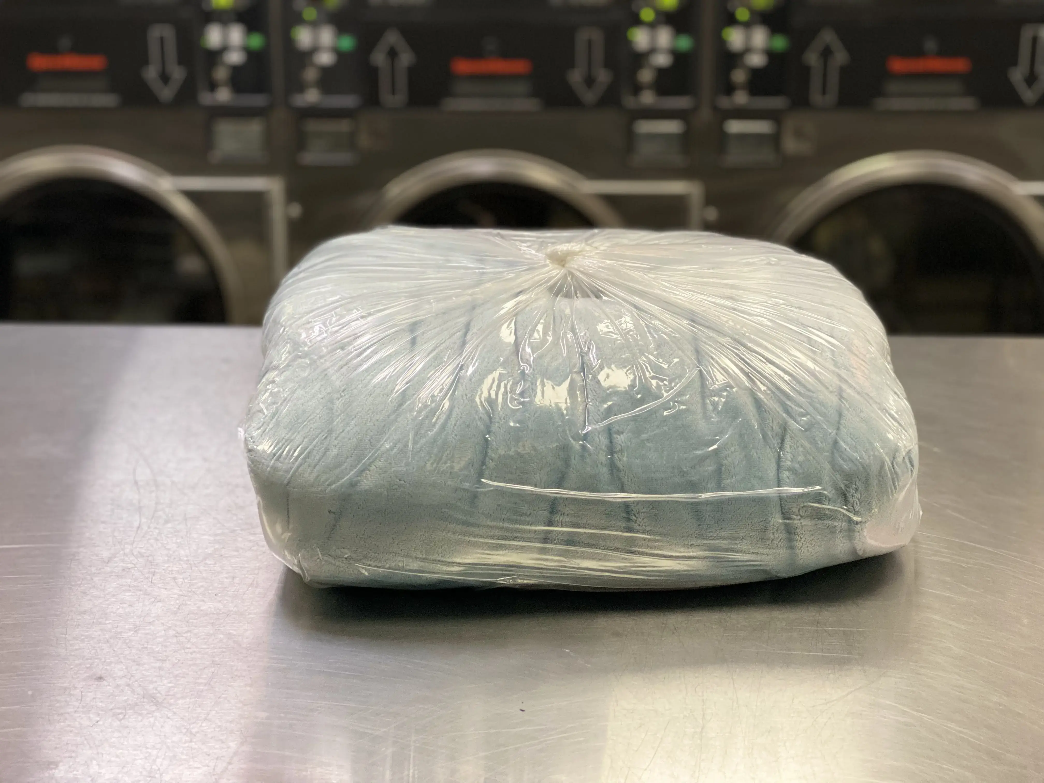 Ryanna Laundromat thumbnail 8