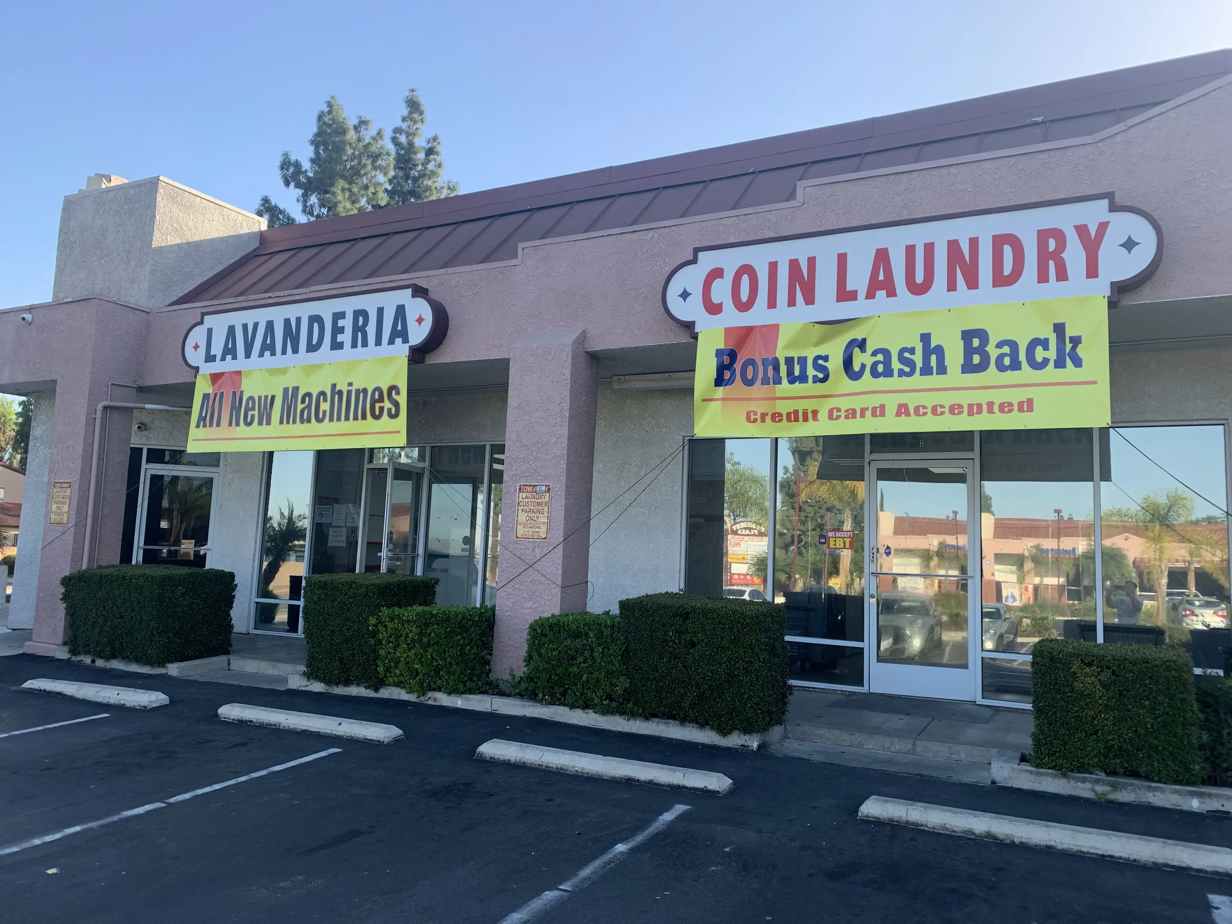 S & W Laundromat thumbnail 13