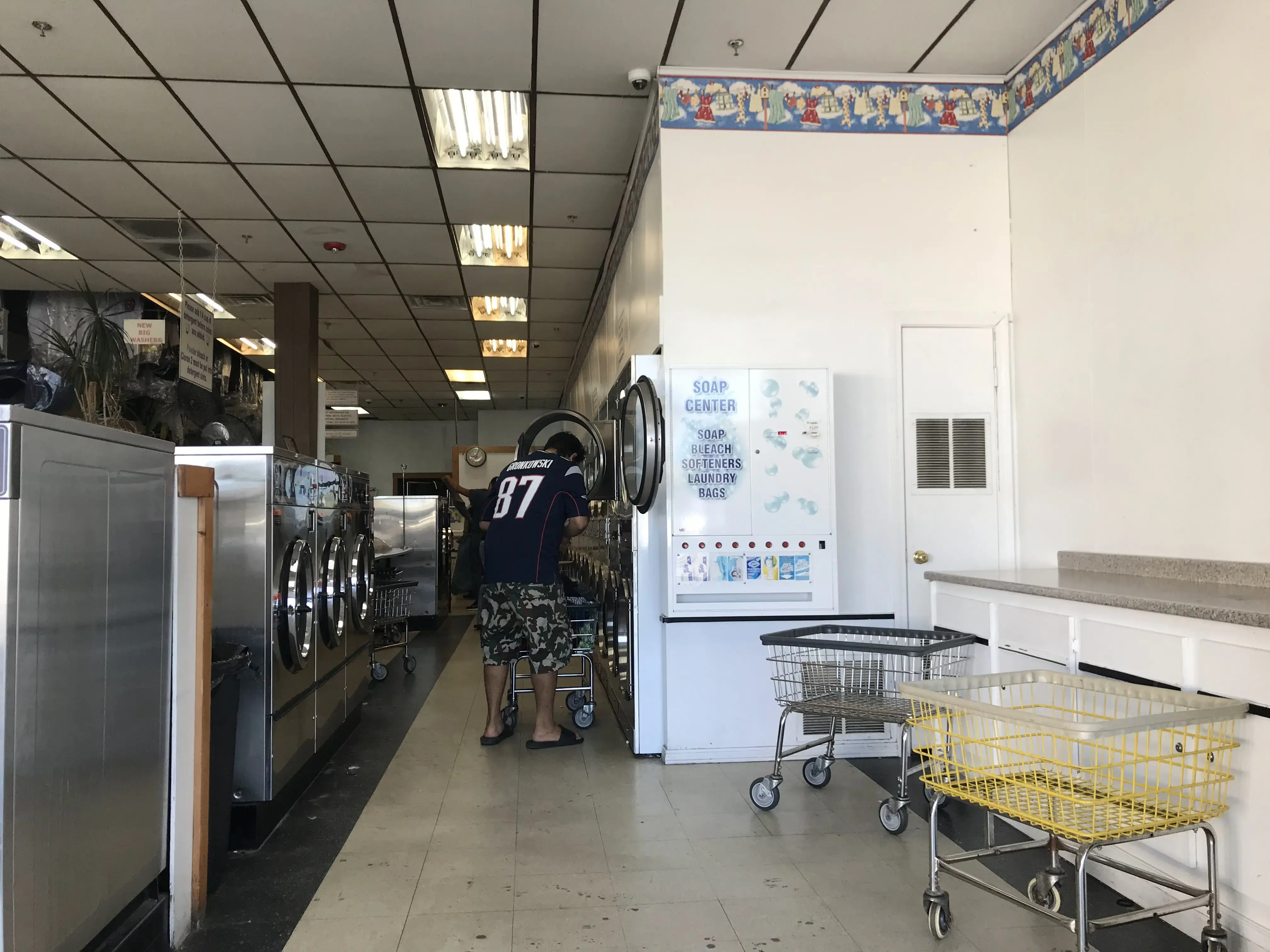 Sabanty's Dry Cleaners - Image 3