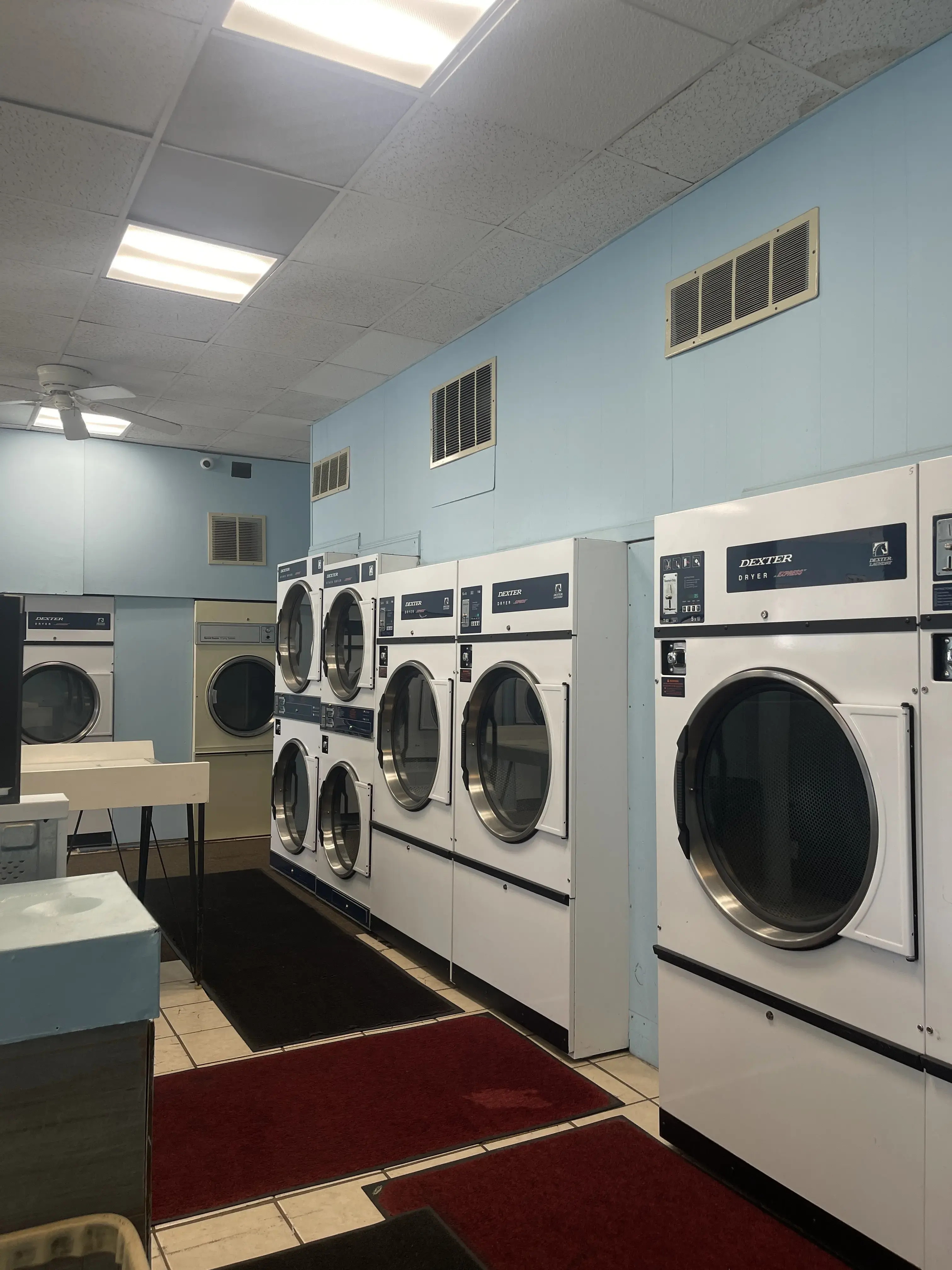 Sac of Suds Laundromat thumbnail 18