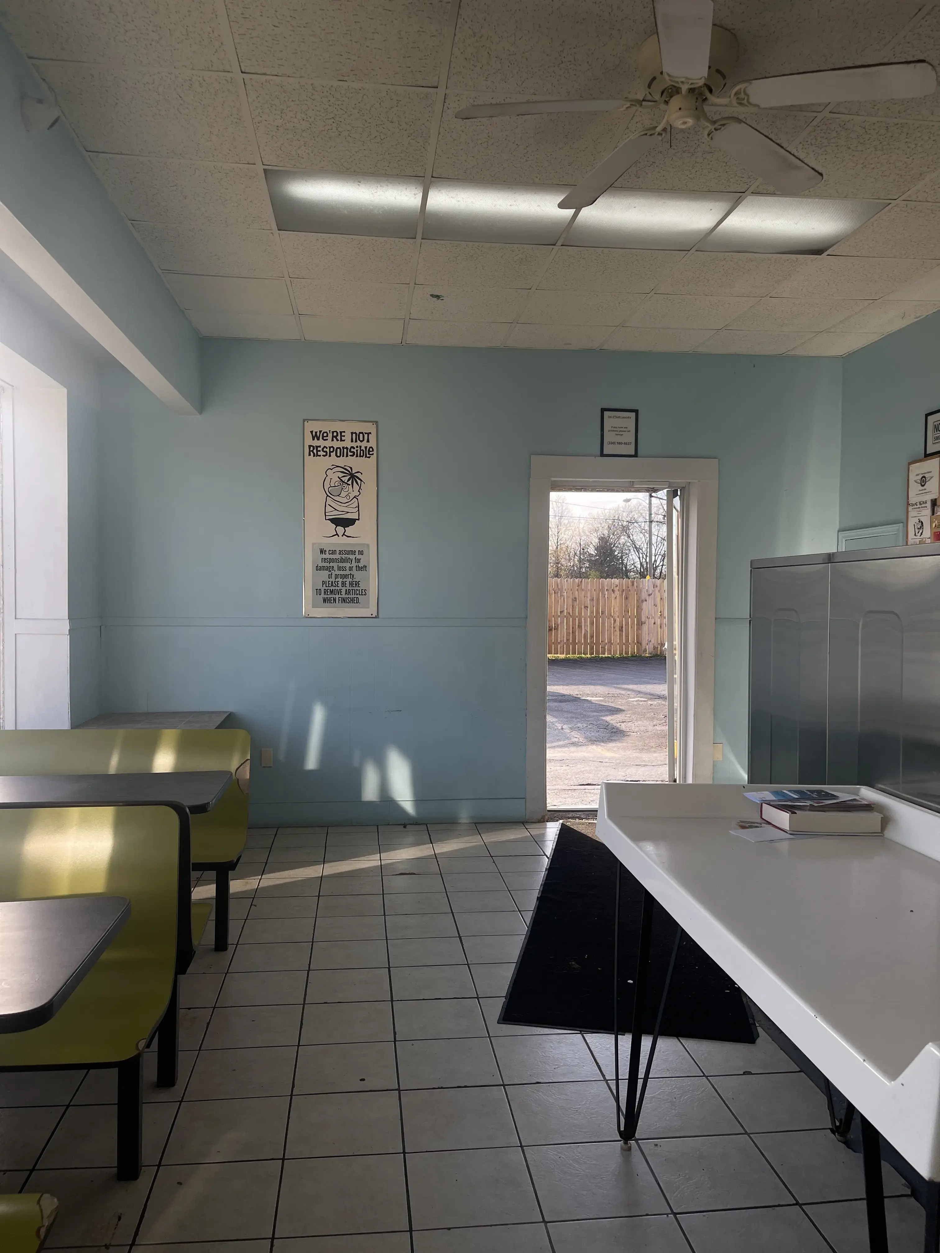 Sac of Suds Laundromat thumbnail 13
