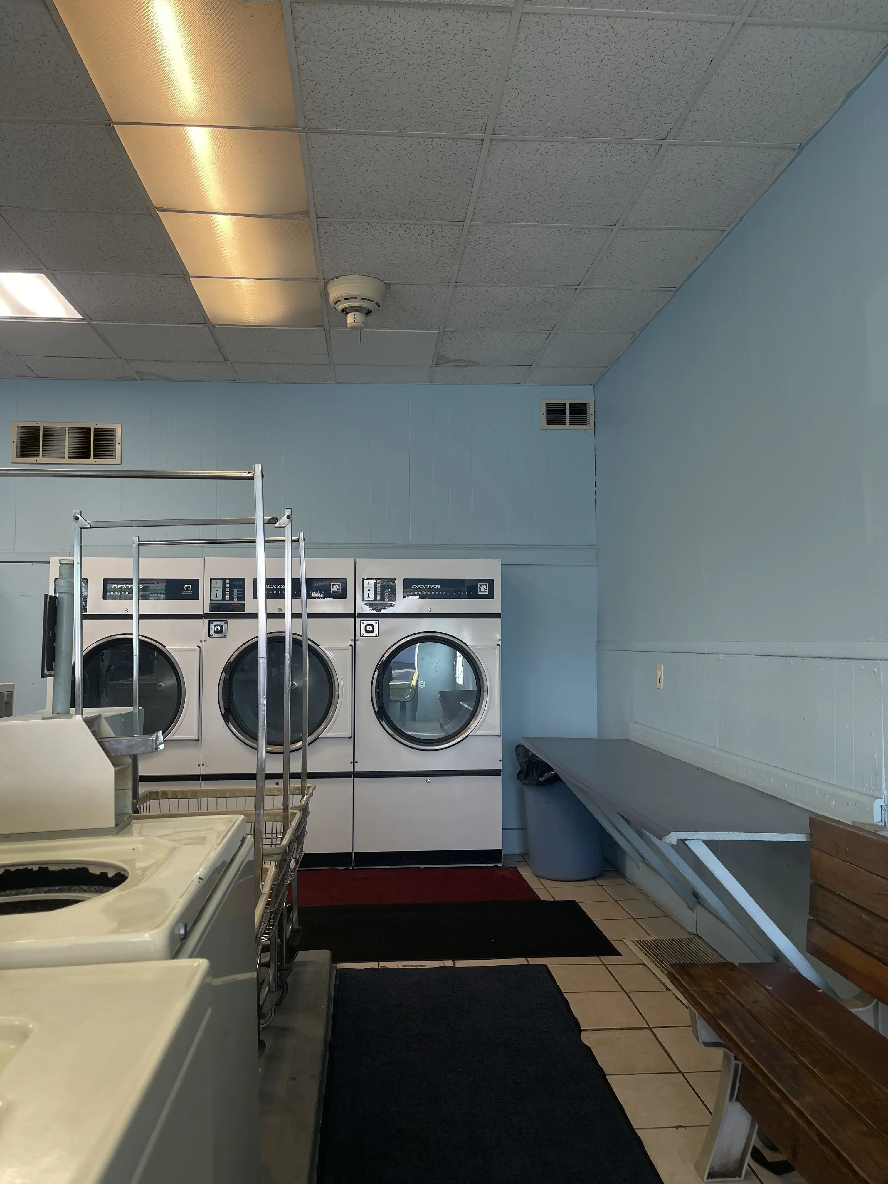 Sac of Suds Laundromat thumbnail 14