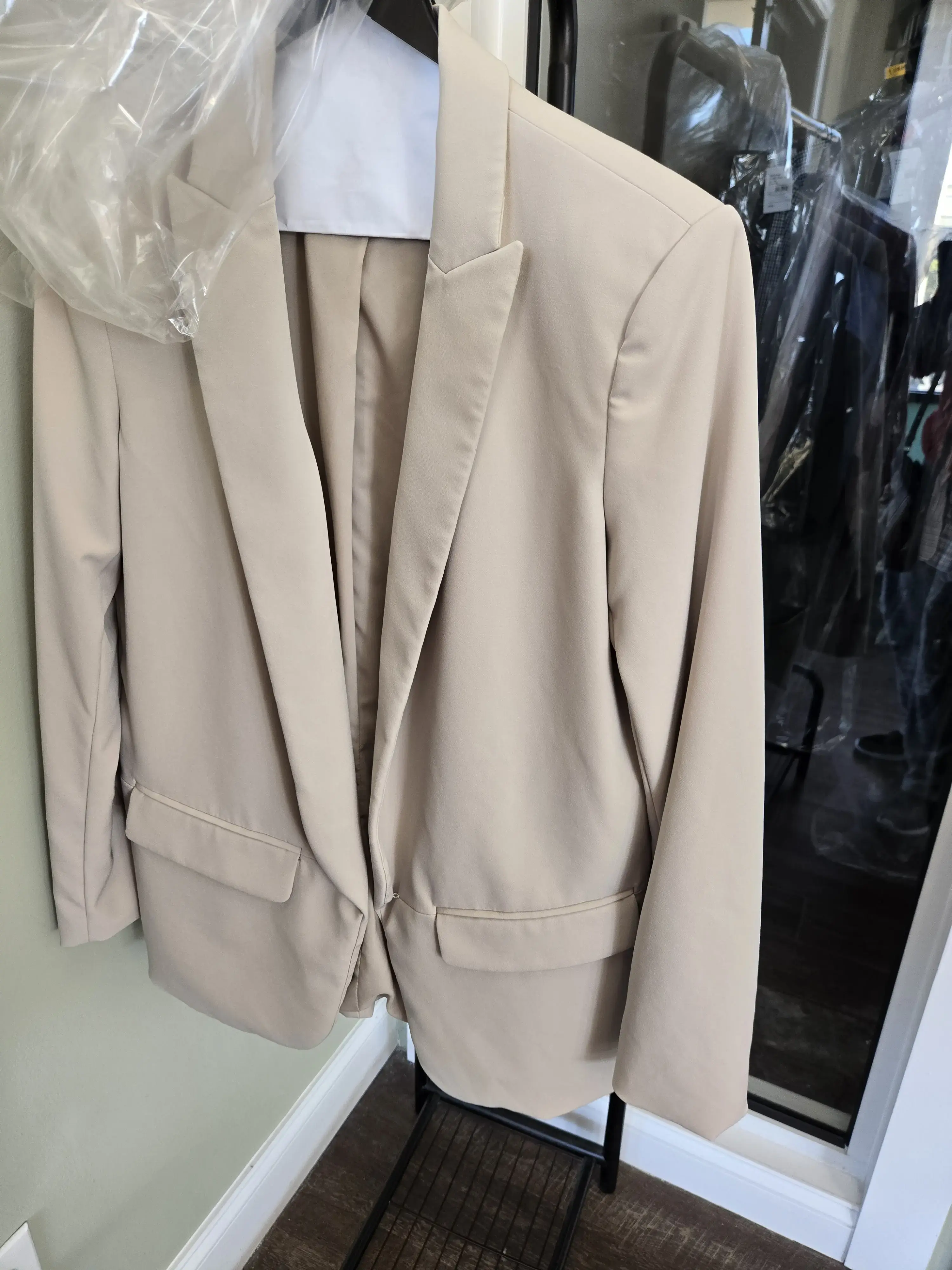 Sage Cleaners: Apollo Beach Dry Cleaners & Laundry Service thumbnail 19