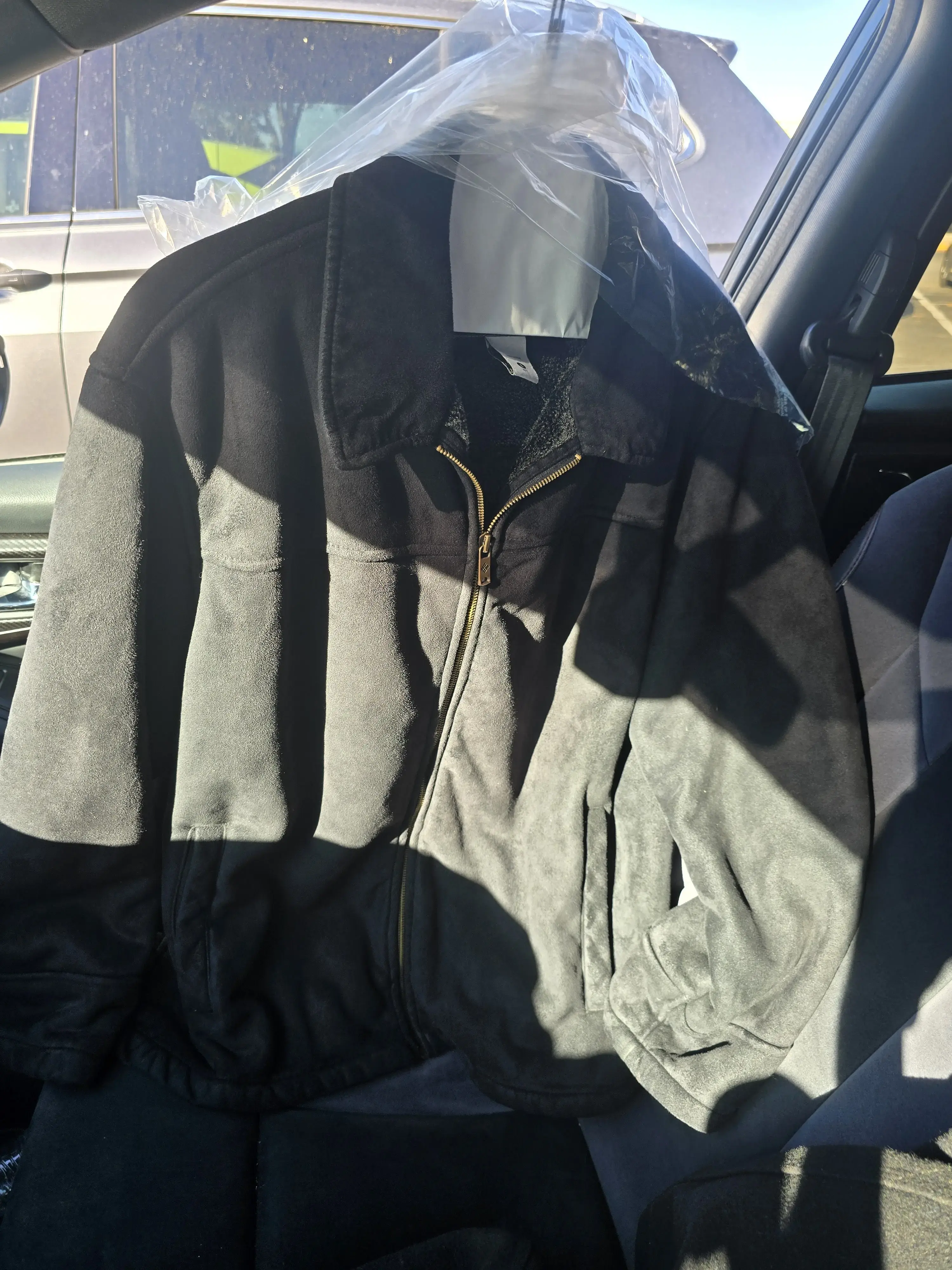 Sage Cleaners: Brandon Dry Cleaners & Laundry Service thumbnail 10