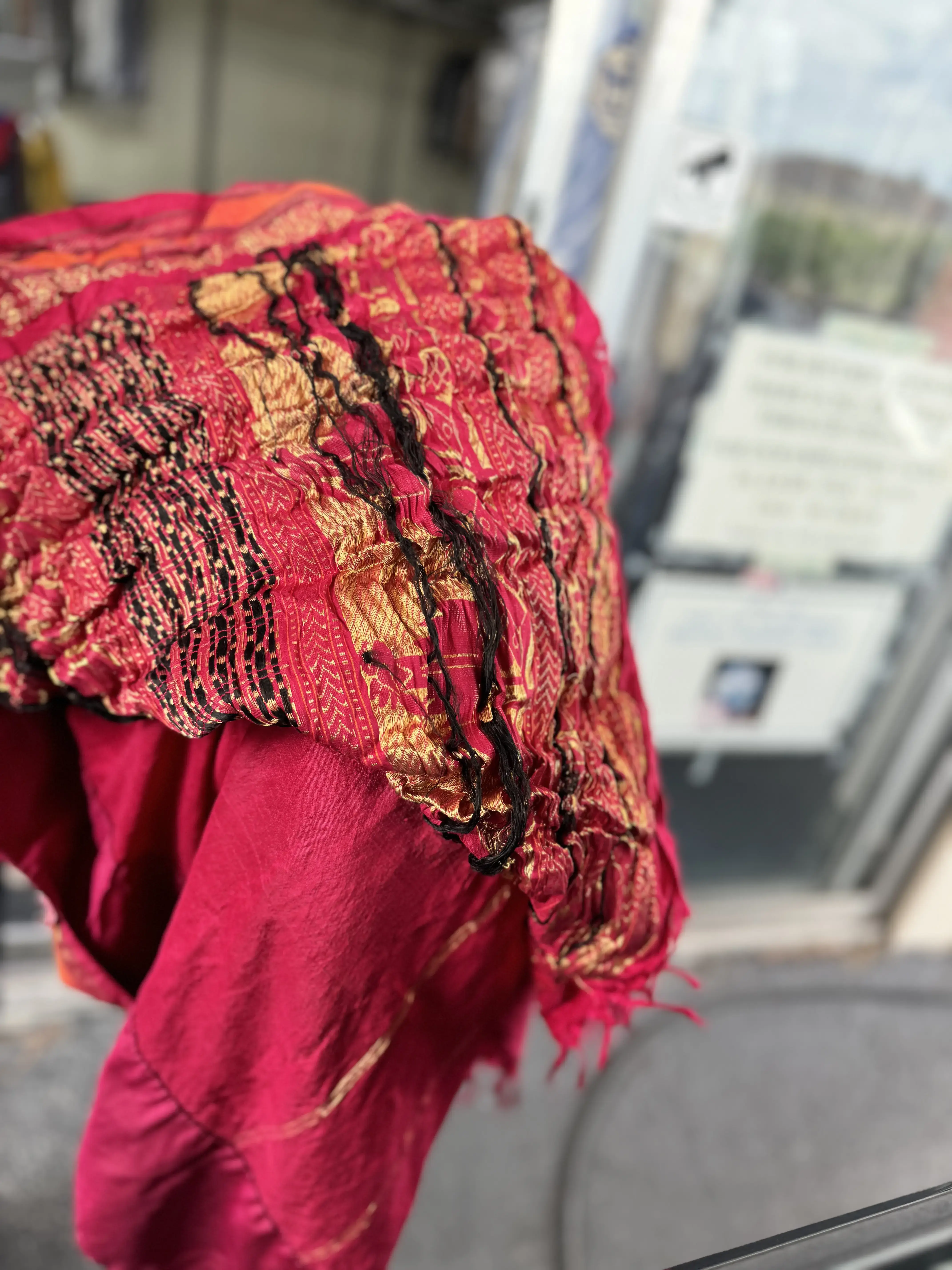Sage Cleaners: Lithia/Fishhawk Dry Cleaners & Laundry Service thumbnail 5