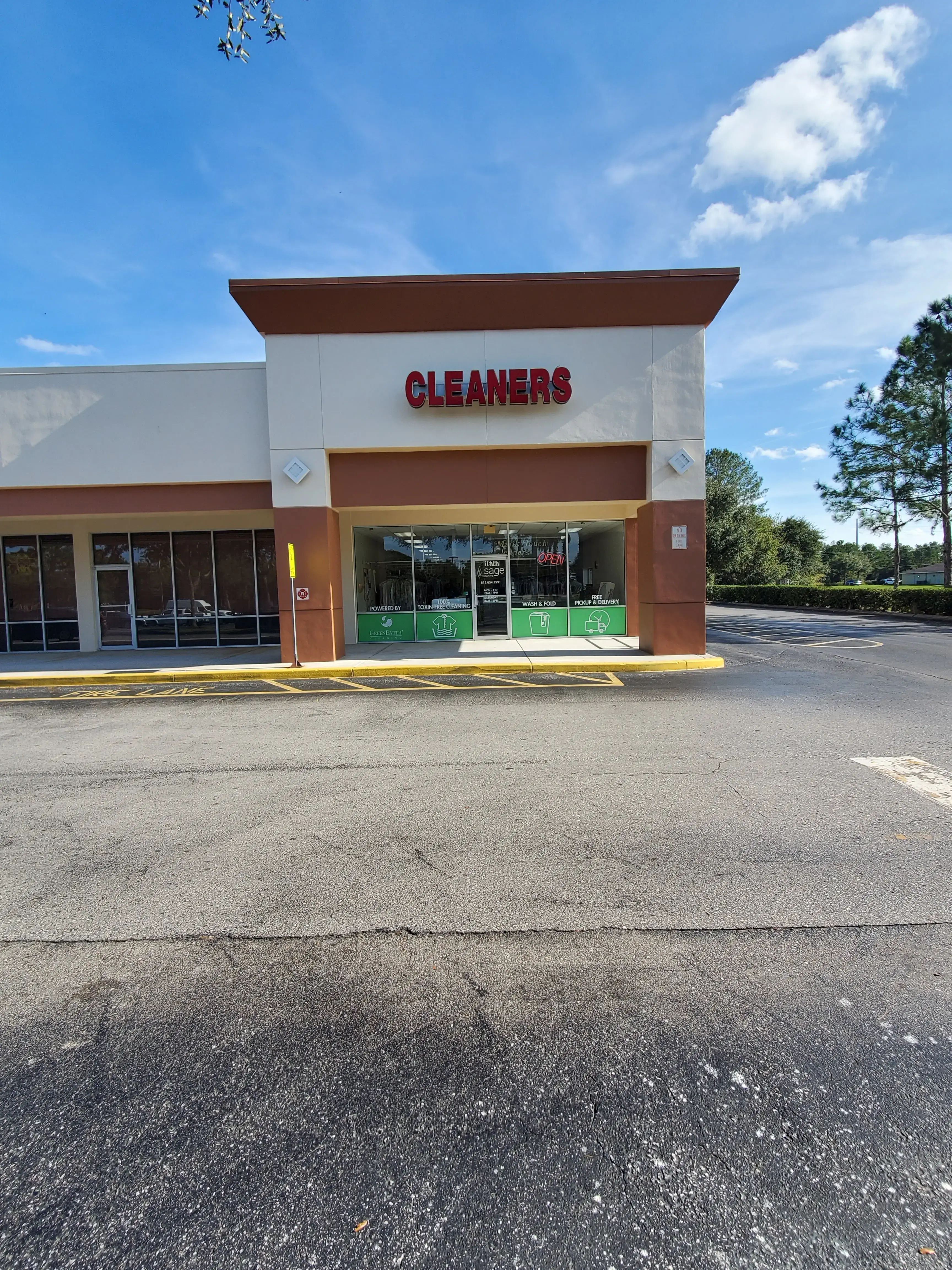 Sage Cleaners: Lithia/Fishhawk Dry Cleaners & Laundry Service - Image 4