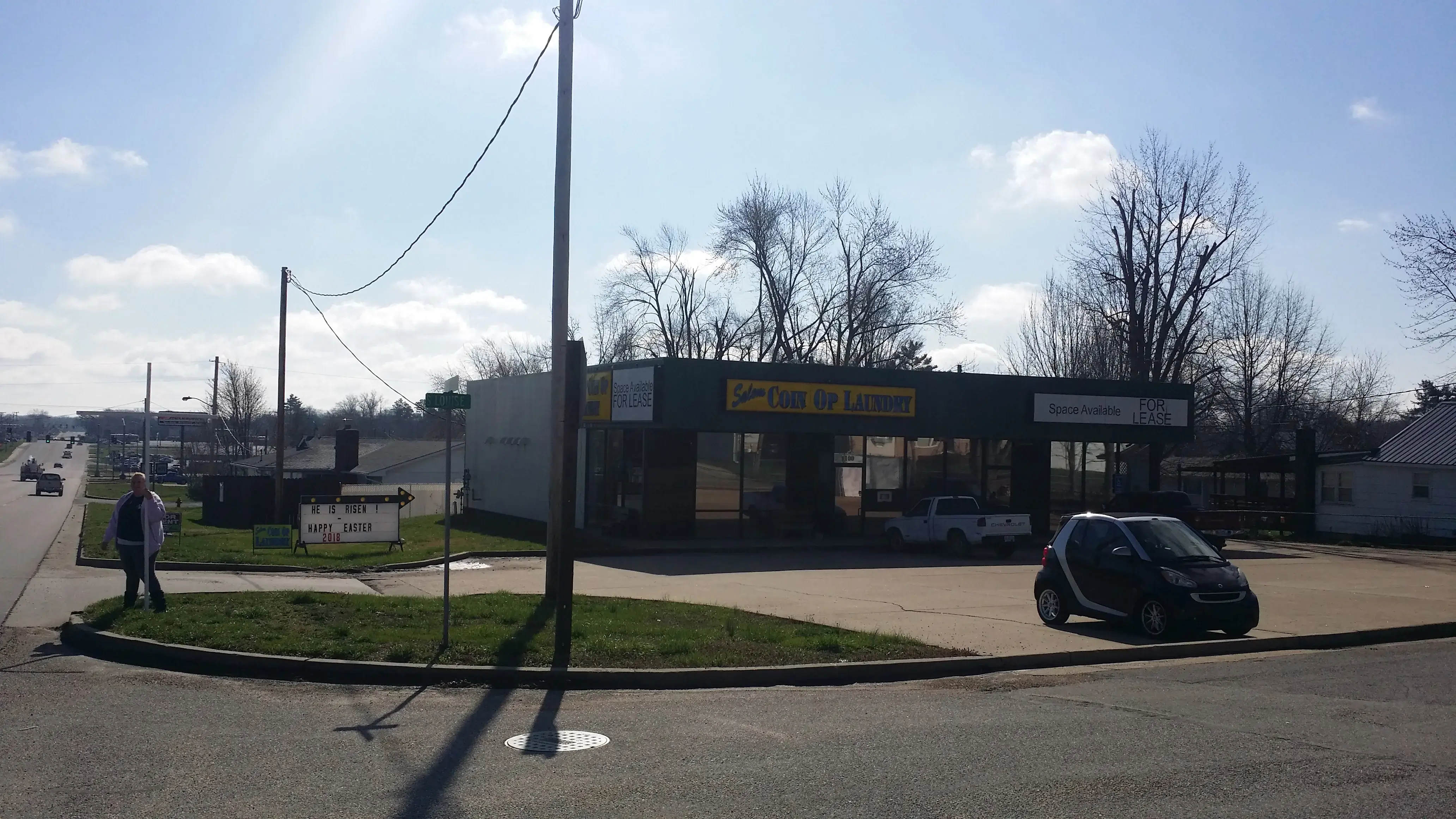 Salem Coin Op Laundry - Image 15