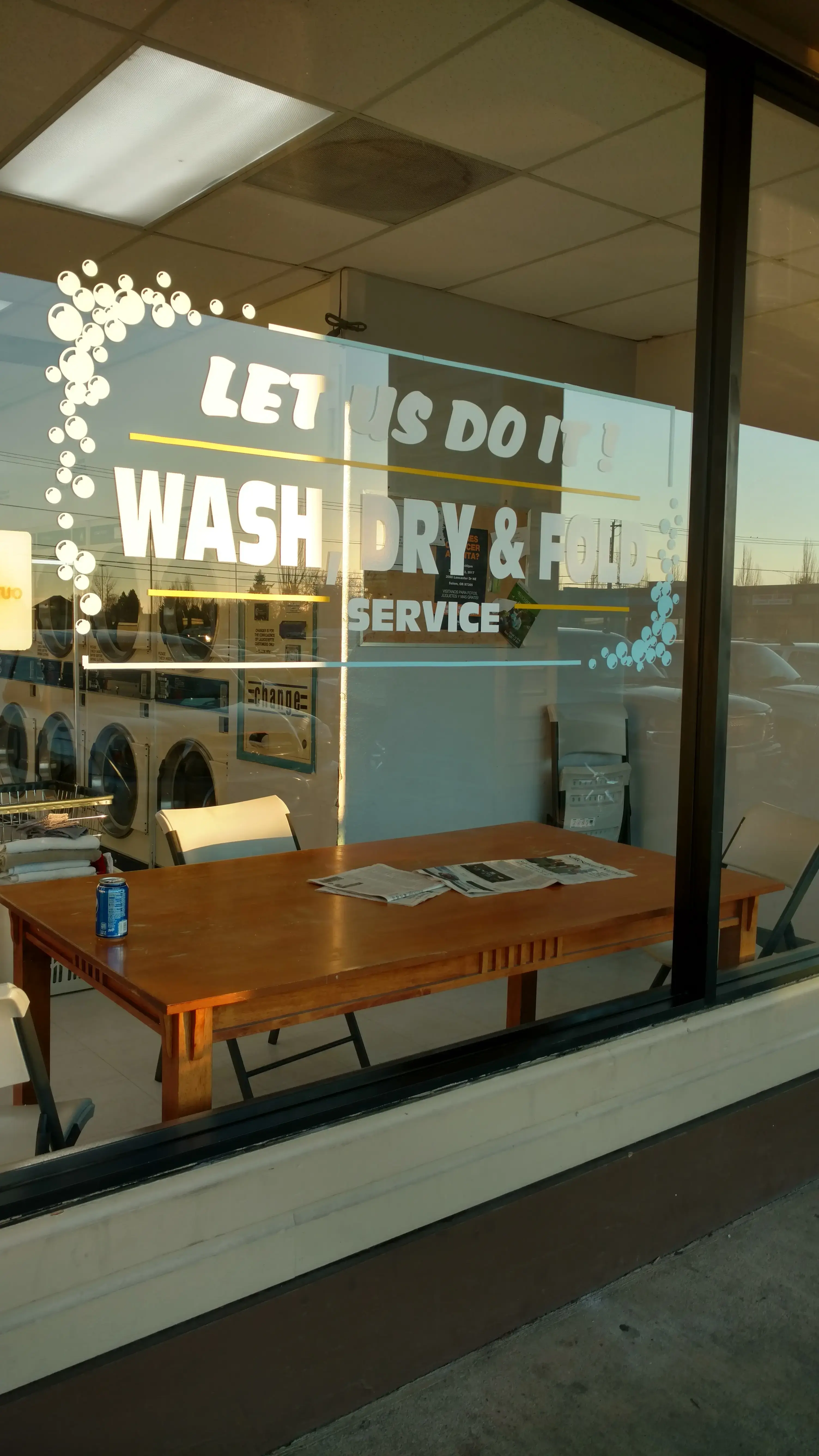 Salem Laundromat thumbnail 14