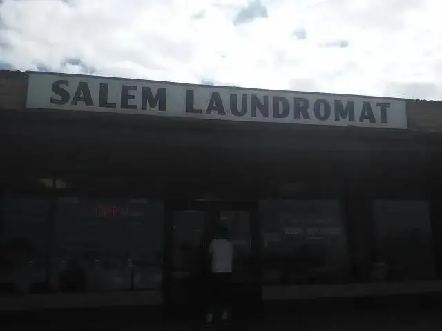 Salem Laundromat - Image 12