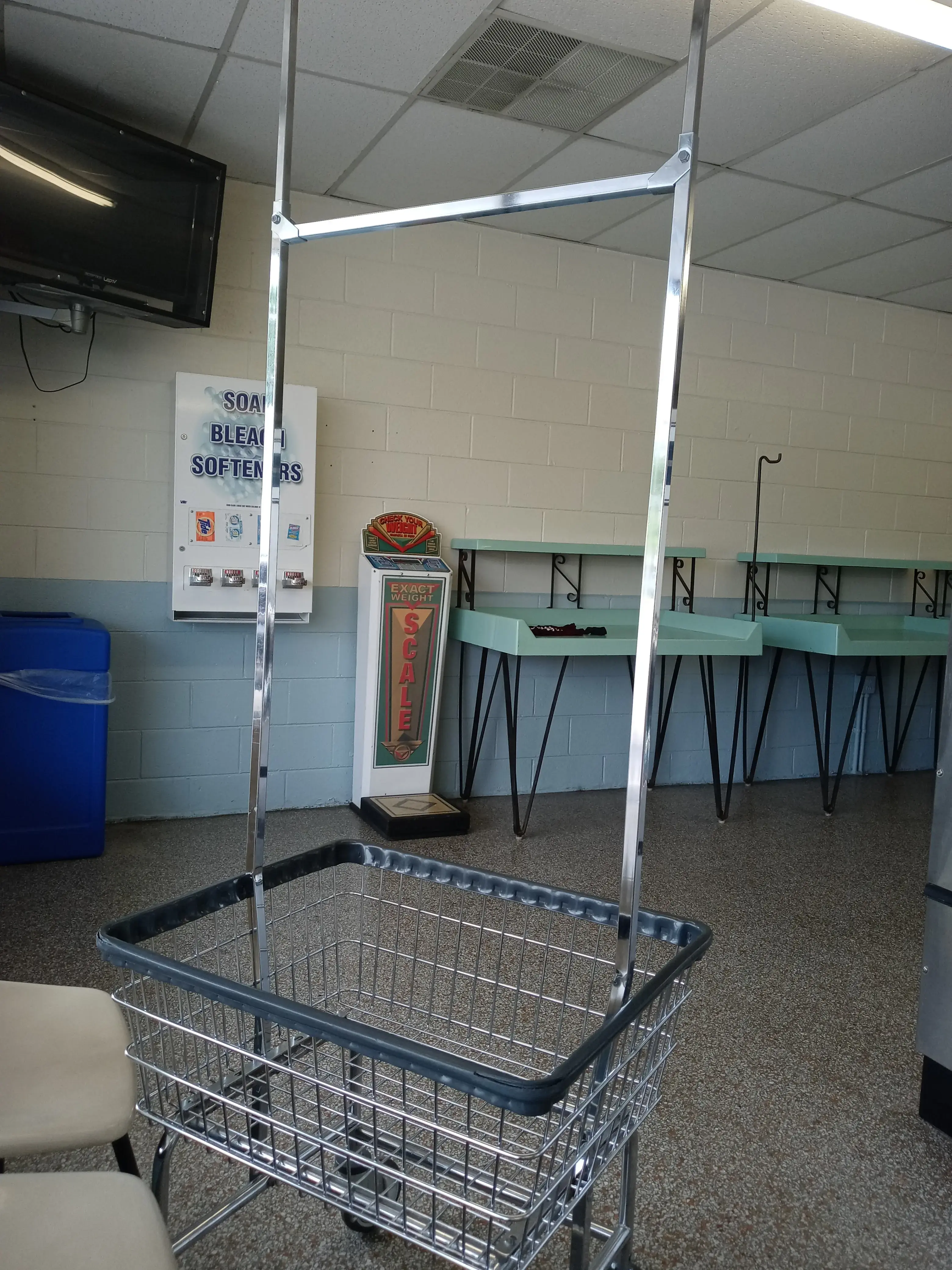 Salem Laundry Land Laundromat thumbnail 12