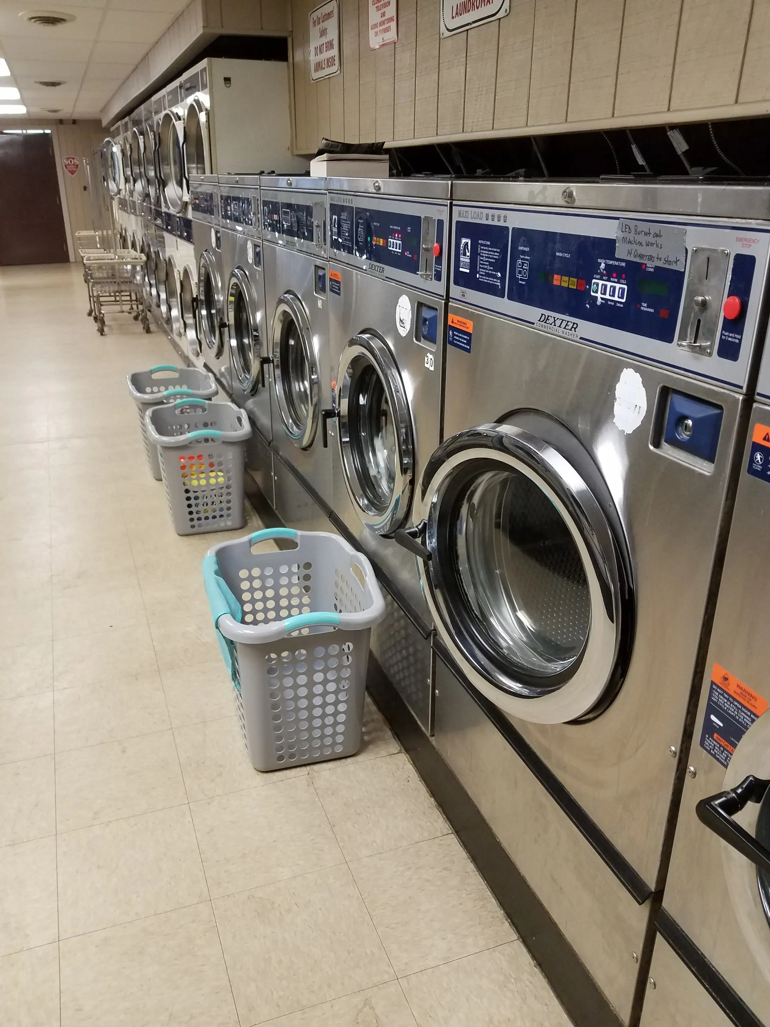 Salem Laundry Room thumbnail 20