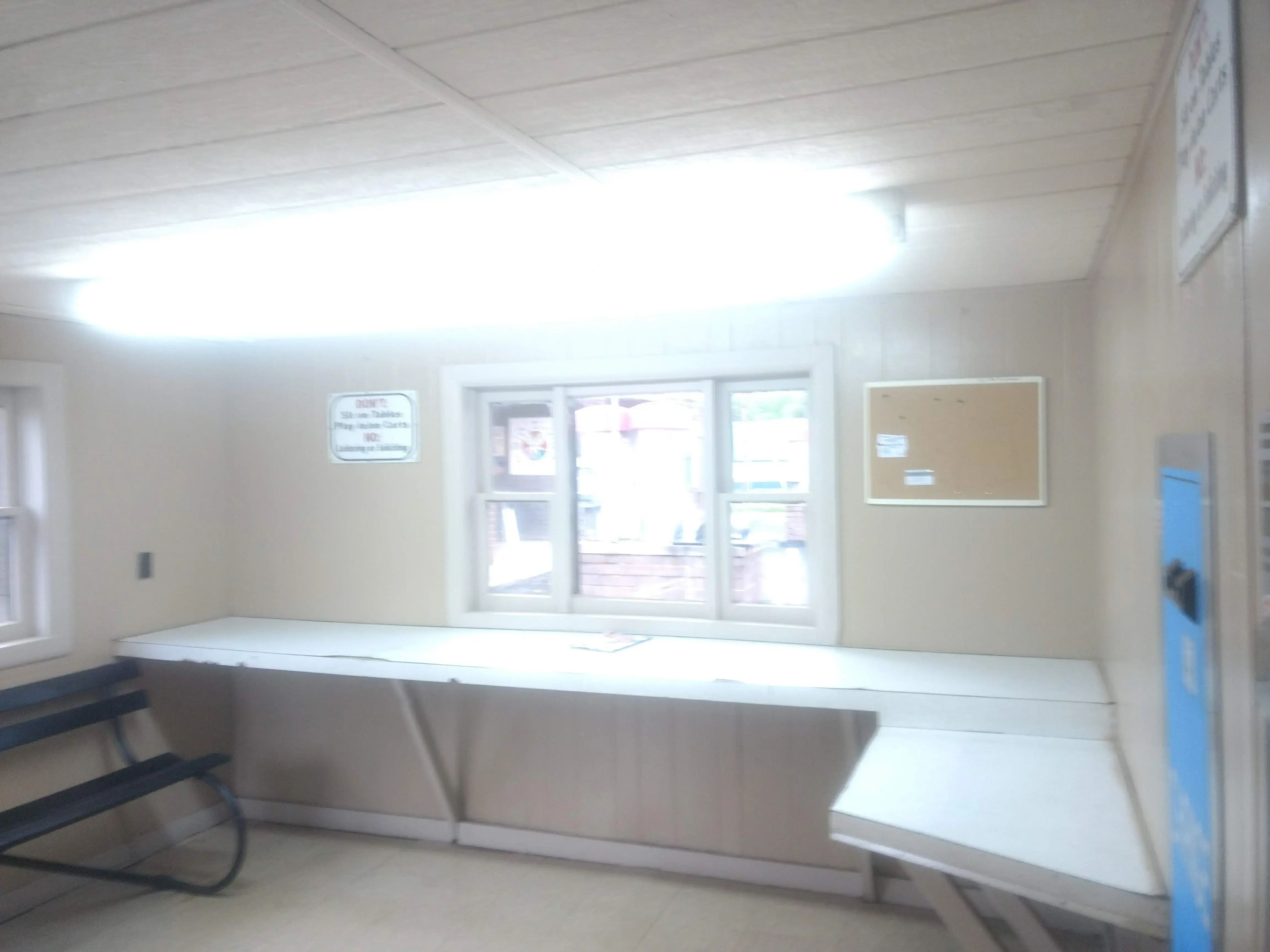 Salem Laundry Room - Image 13
