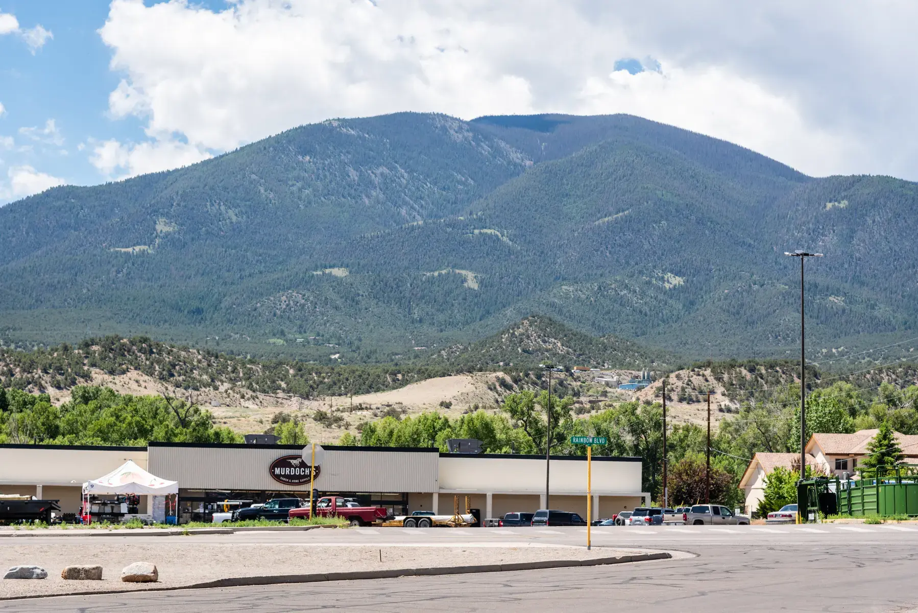 Salida Laundromat thumbnail 9