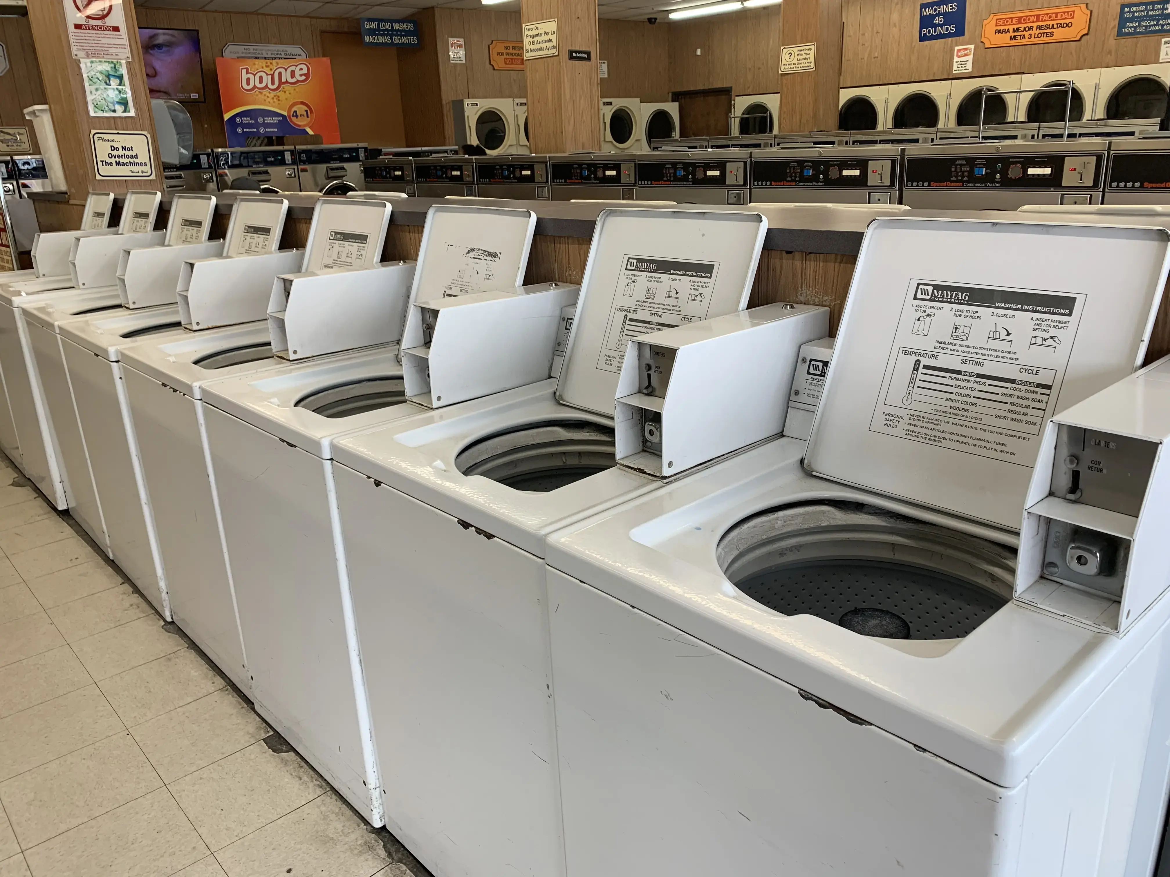 San Fernando Majers Coin Laundry - Image 12
