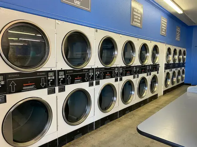 San Jacinto Family Laundry thumbnail 20
