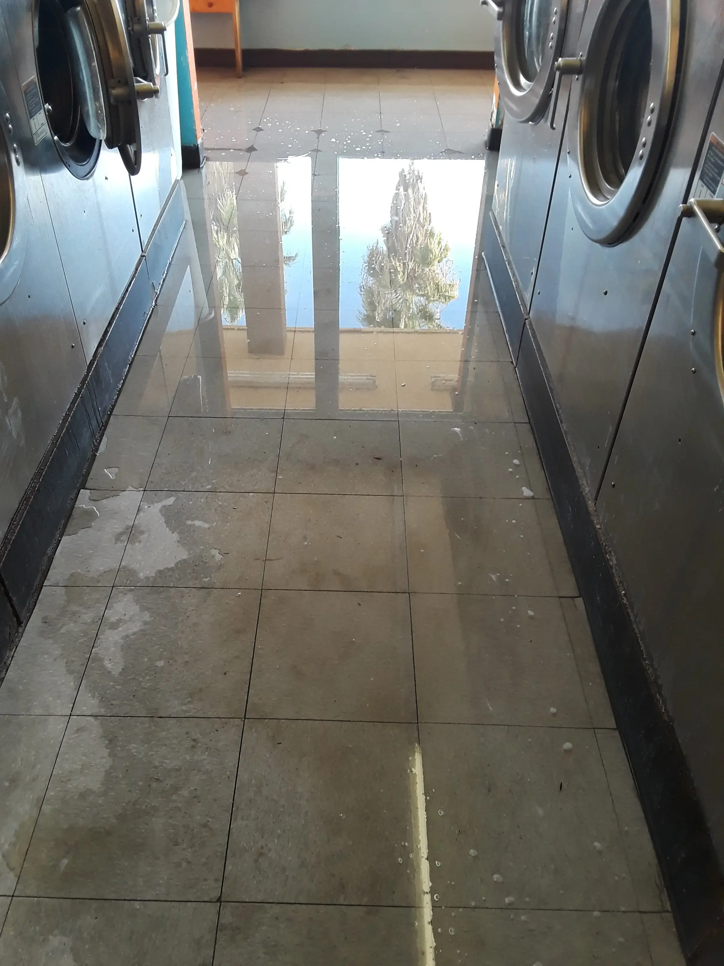 San Jacinto Family Laundry thumbnail 9