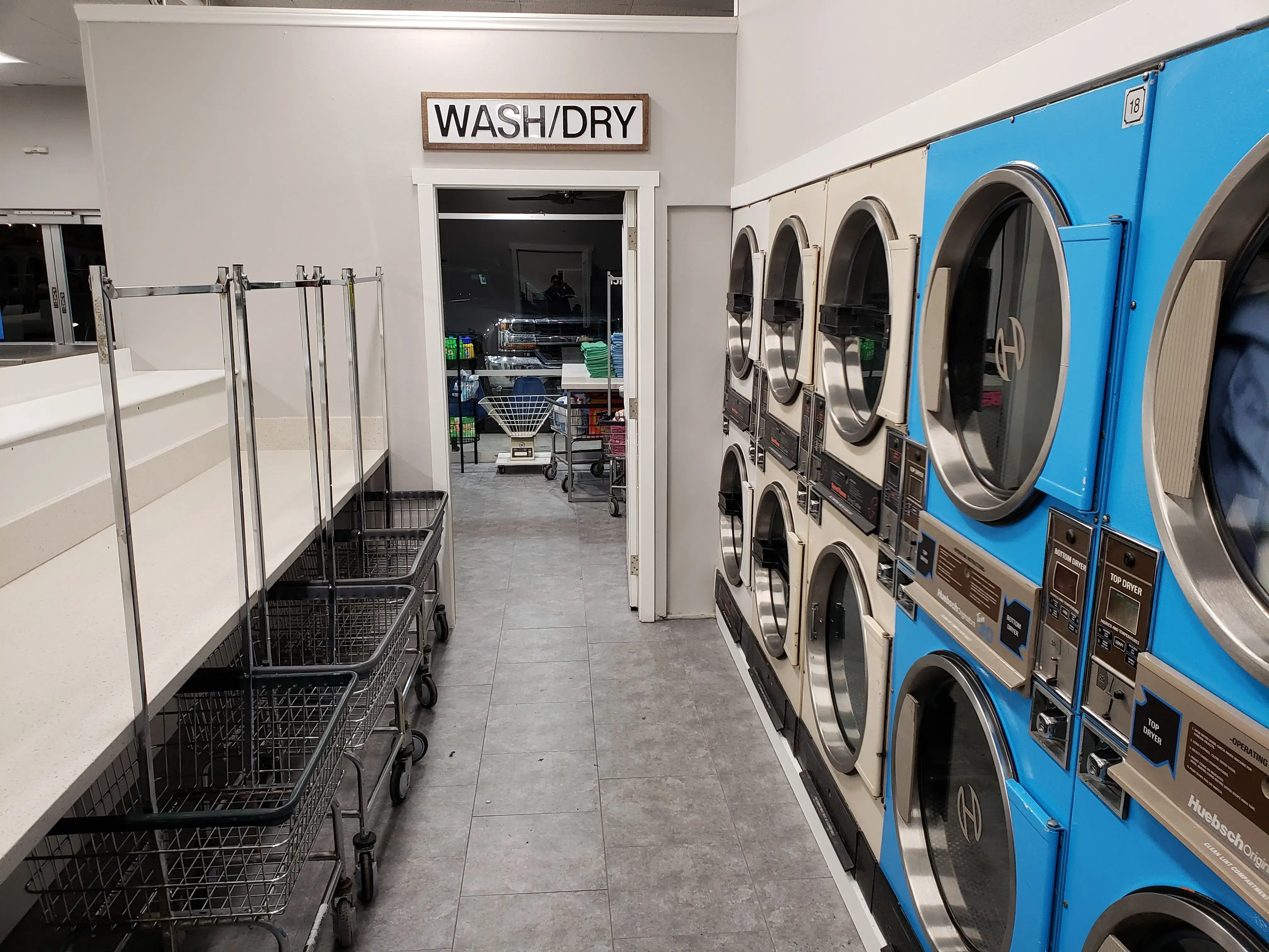 San Roque Laundry - Image 20