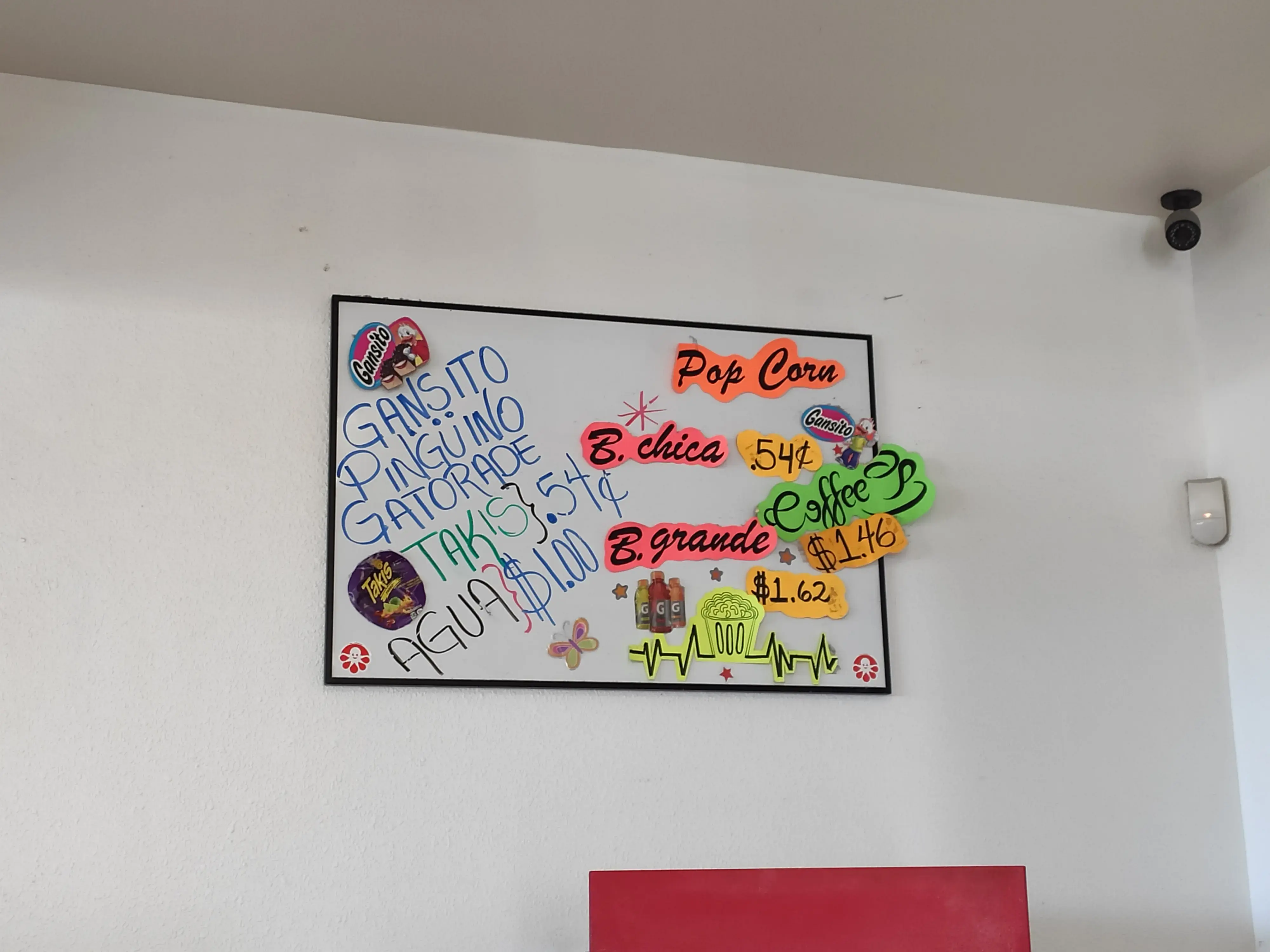 San Vicente Laundromat thumbnail 14