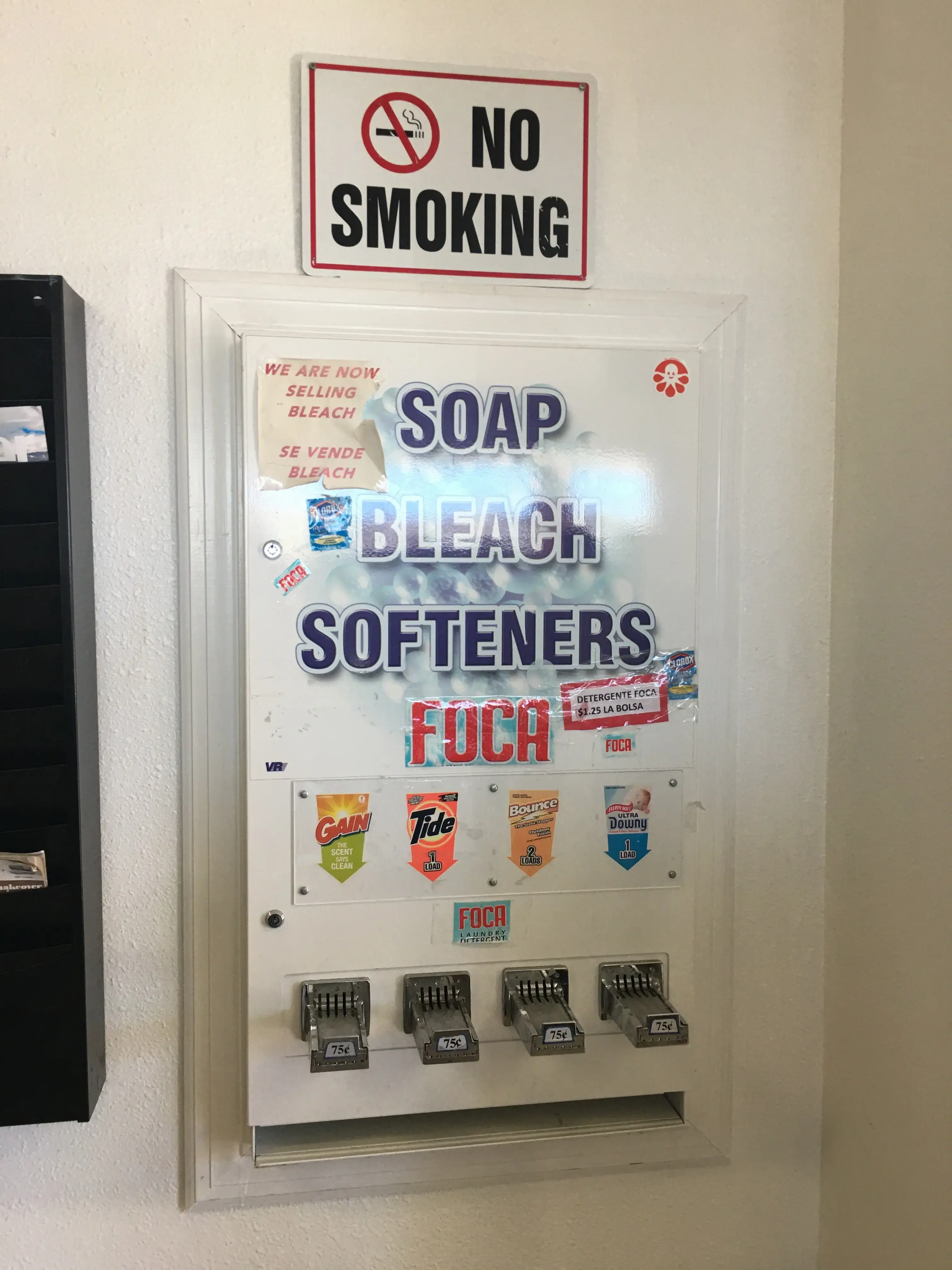 San Vicente Laundromat thumbnail 4