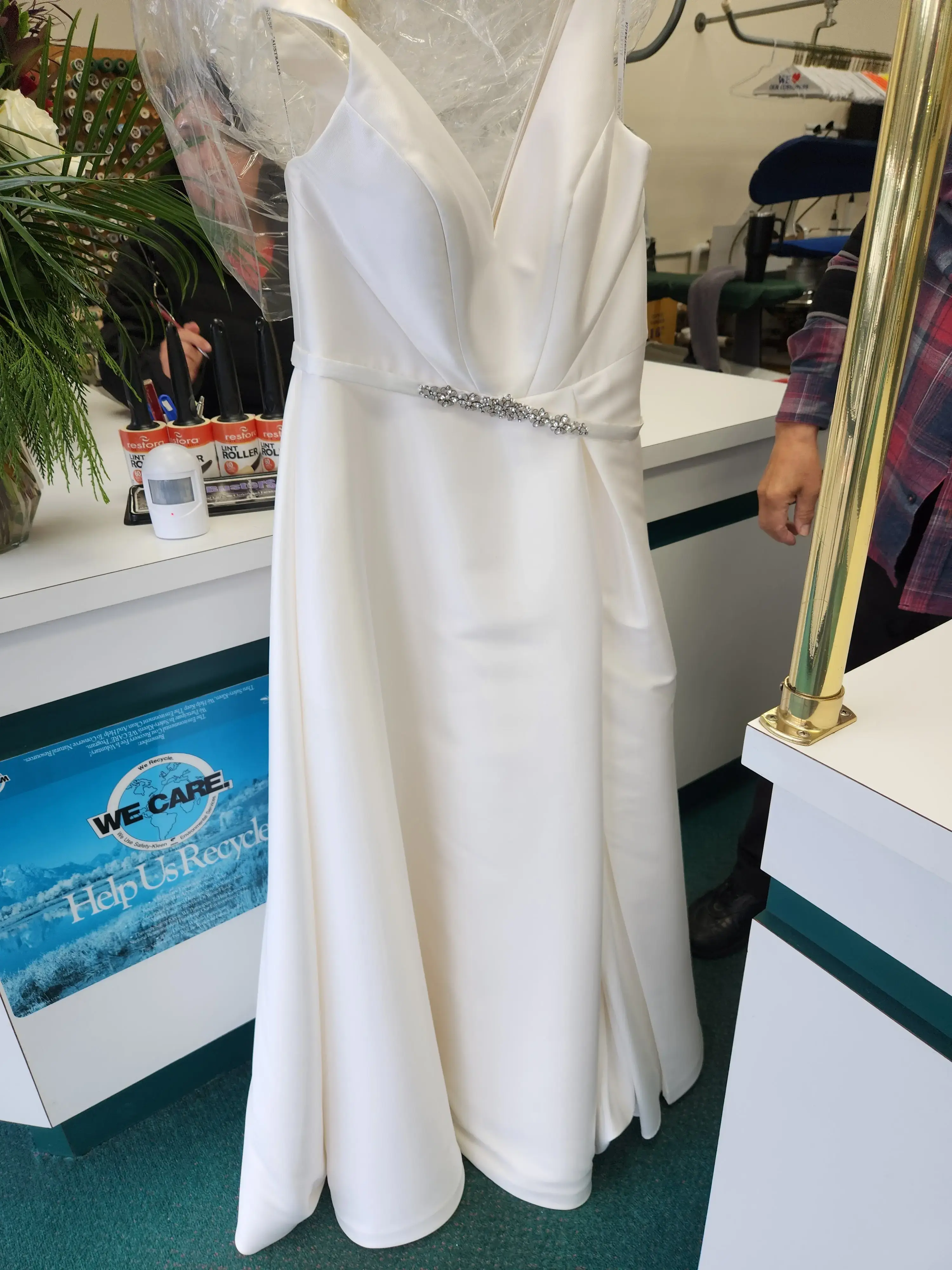 Sanda Cleaners - Image 4