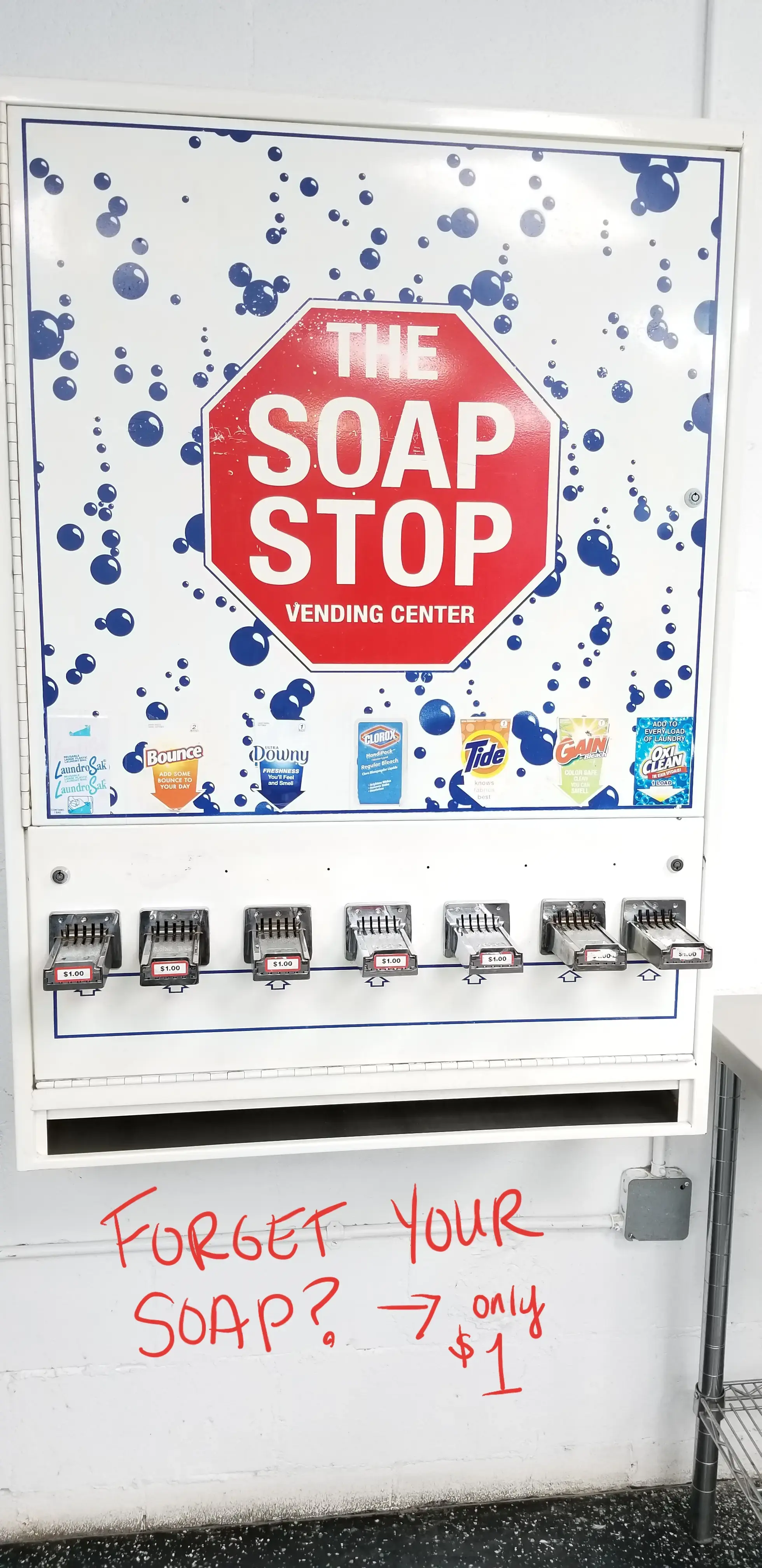 Sandarellas Coin Laundry thumbnail 20