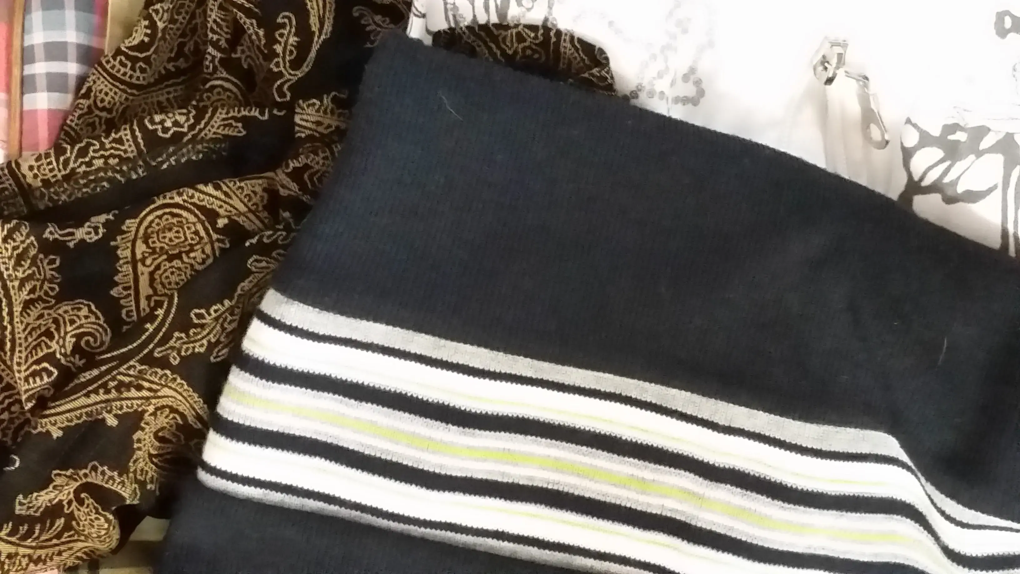 Sandarellas Coin Laundry thumbnail 12