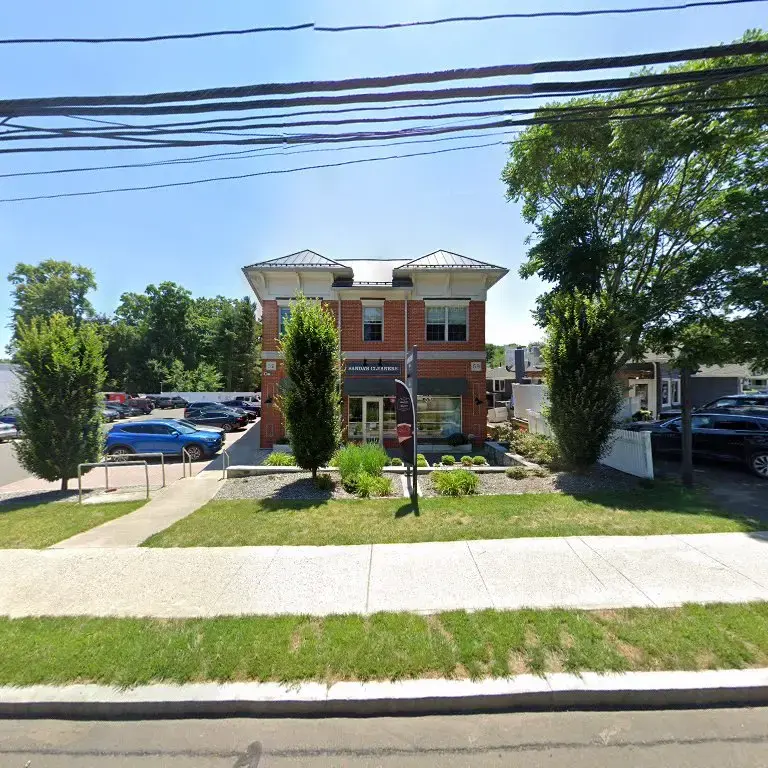 Sanda's Cleaners - Image 6