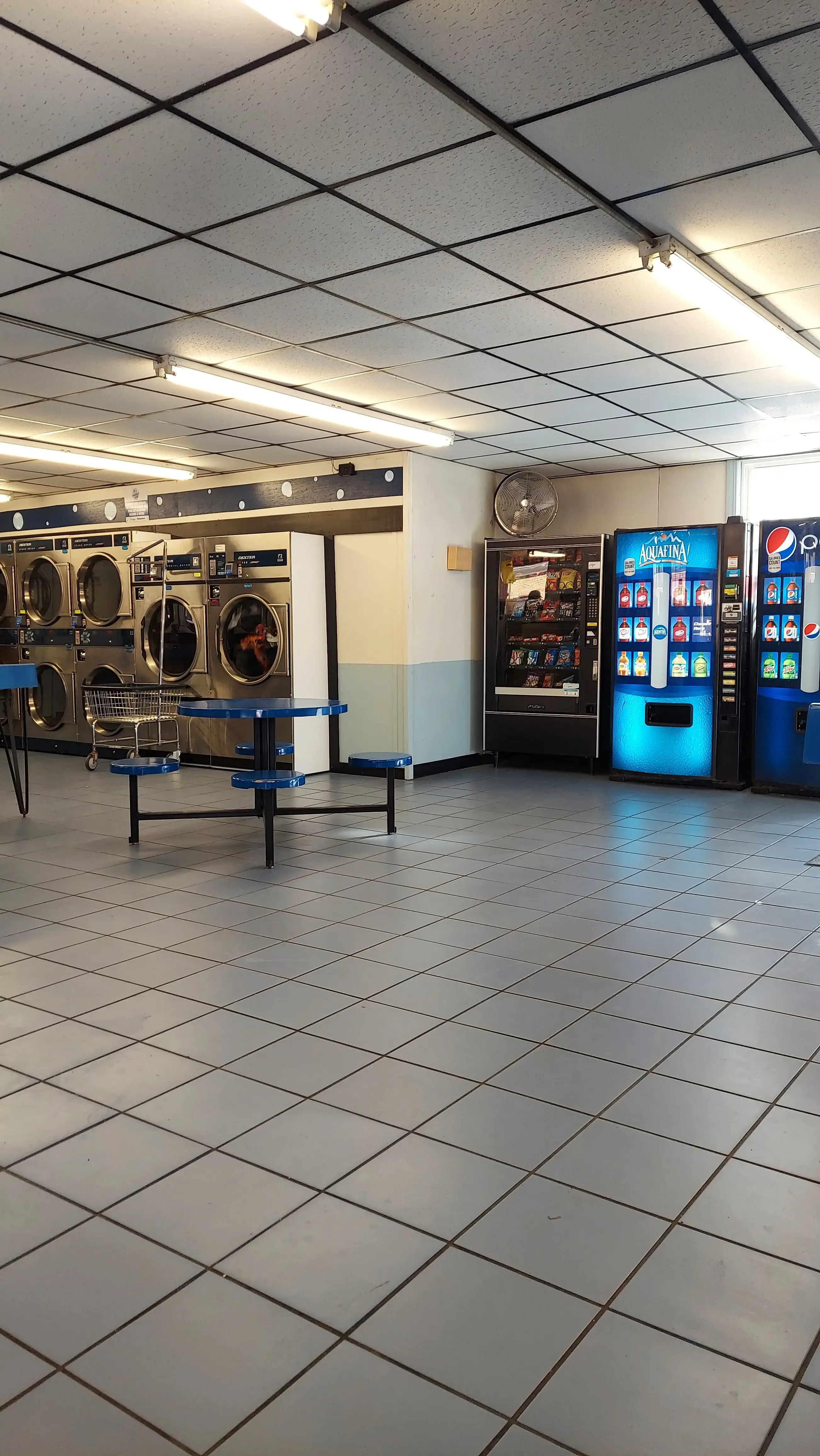 Sandston Laundry Land Laundromat thumbnail 20