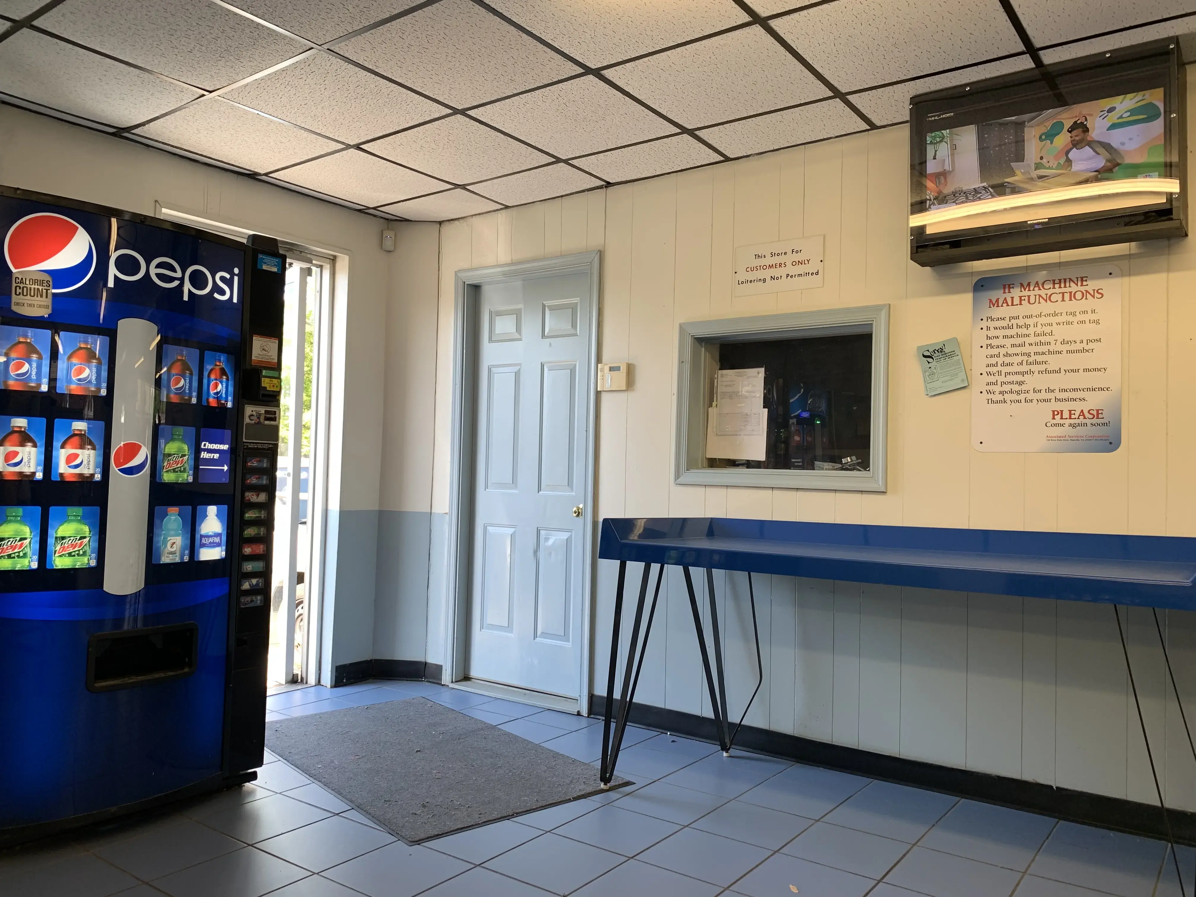 Sandston Laundry Land Laundromat - Image 9