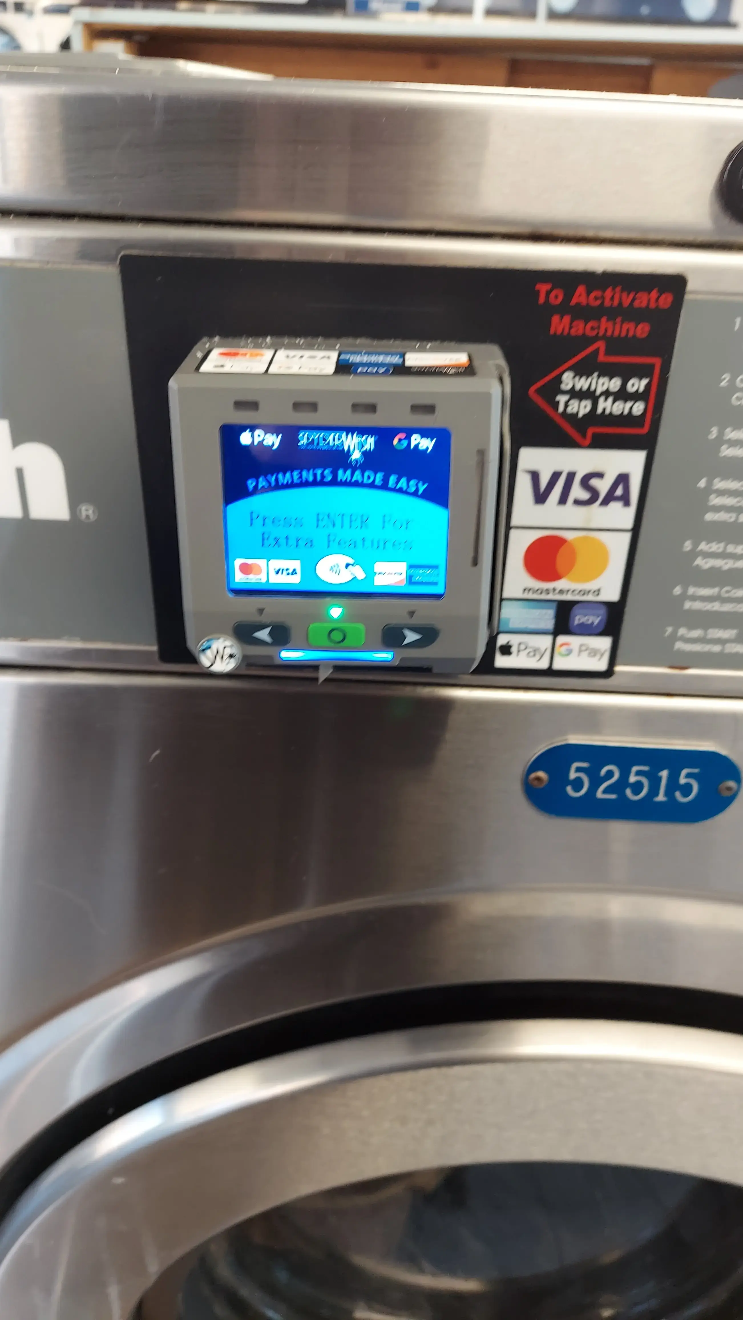 Sandston Laundry Land Laundromat - Image 17