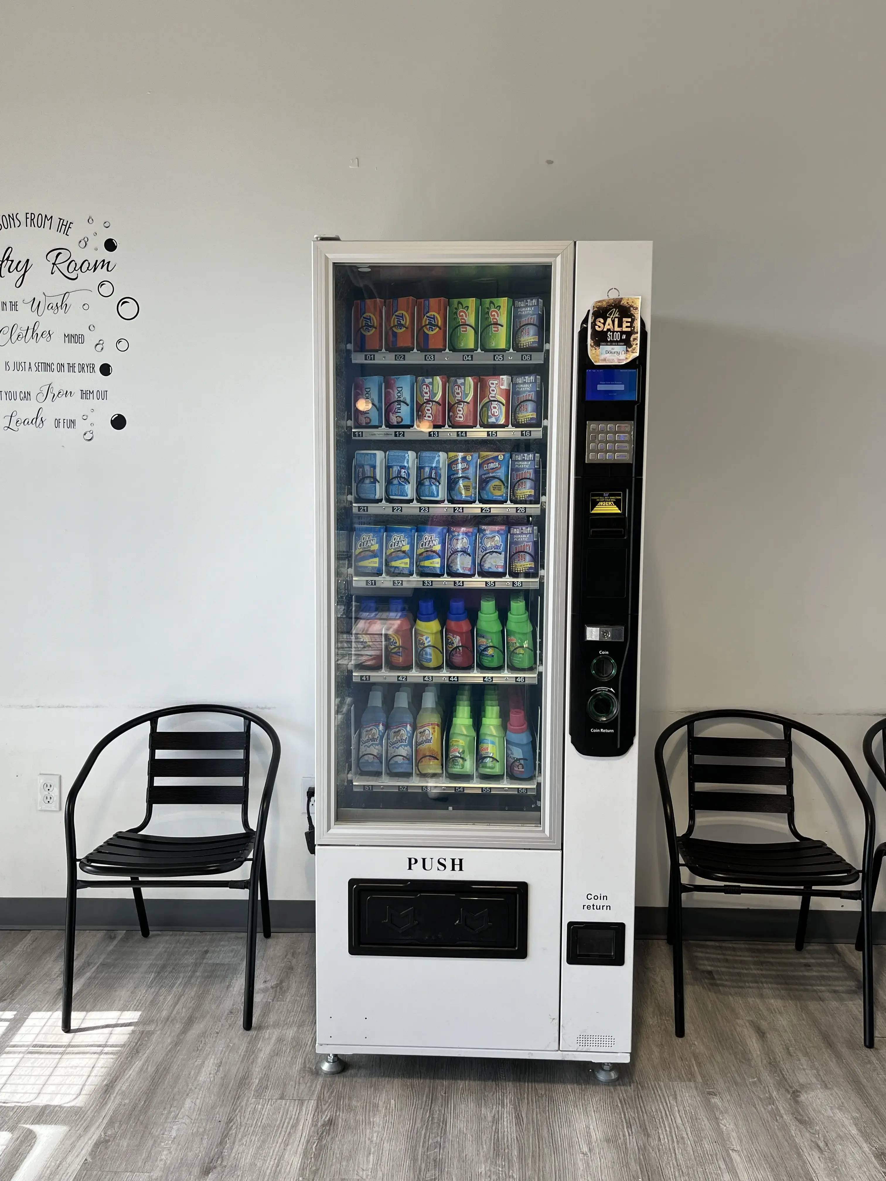 Sandy Creek Laundromat and Wash Dry Fold Laundry Service - Image 4