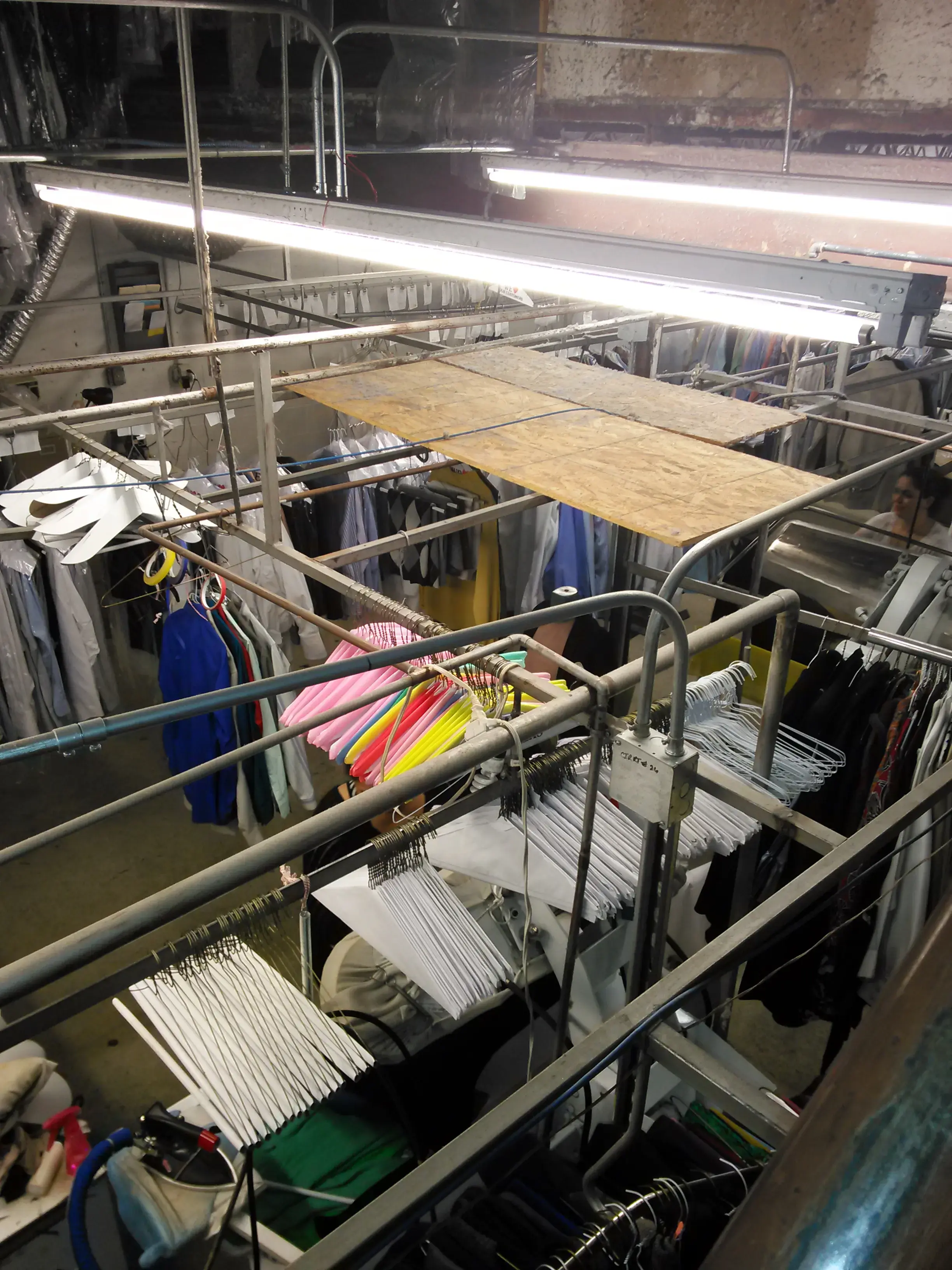Sandy's Custom Cleaners Ltd - Image 4