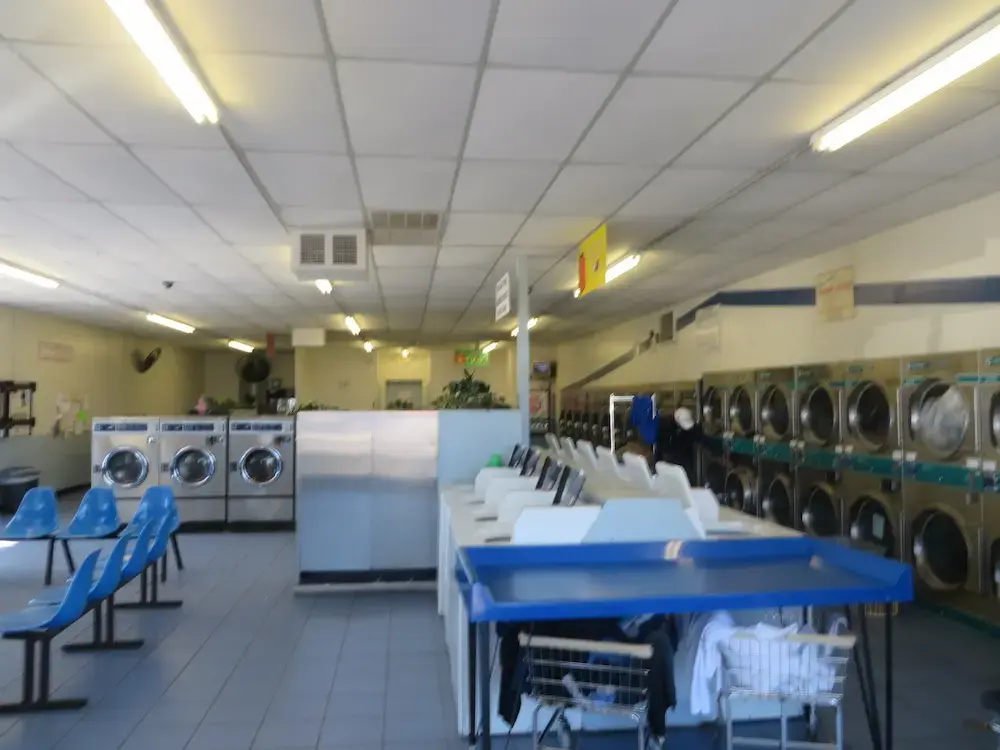 Sanford Laundry Land Laundromat thumbnail 9