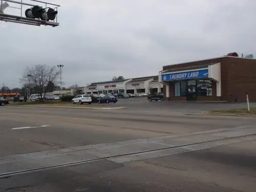 Sanford Laundry Land Laundromat thumbnail 11