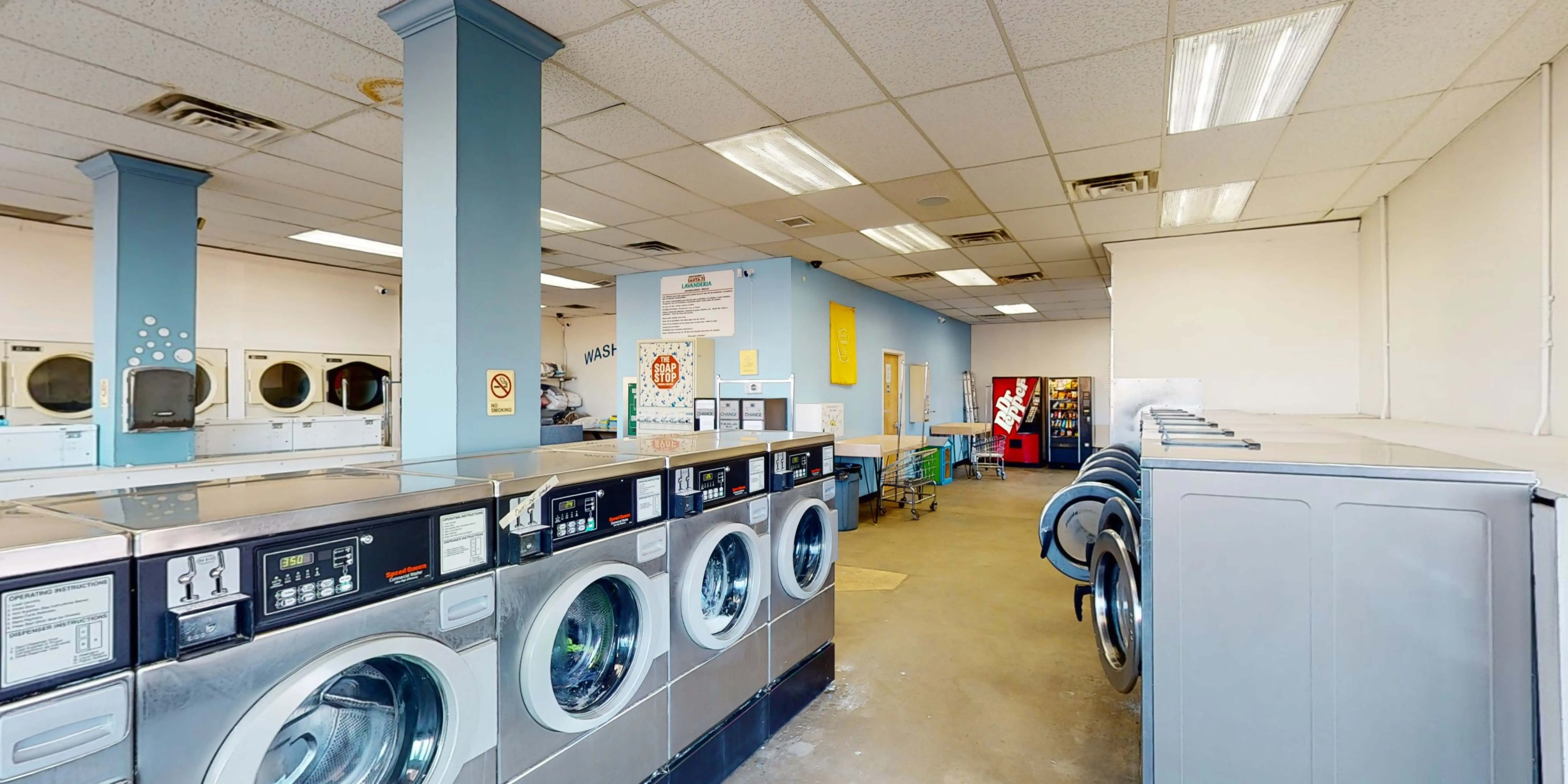 Santa Fe Laundry, laundromat and Wash and Fold - Image 15