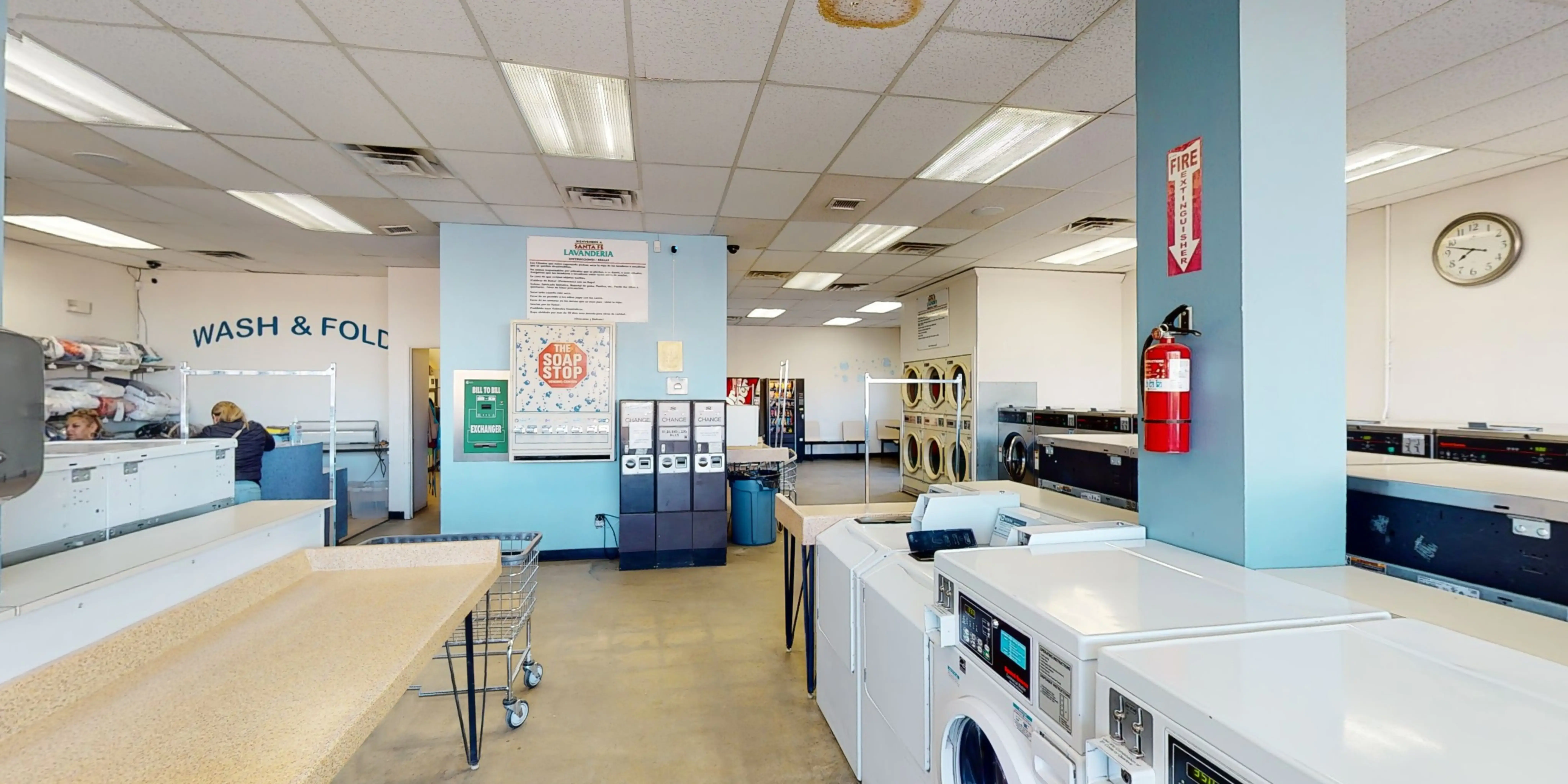 Santa Fe Laundry, laundromat and Wash and Fold thumbnail 13
