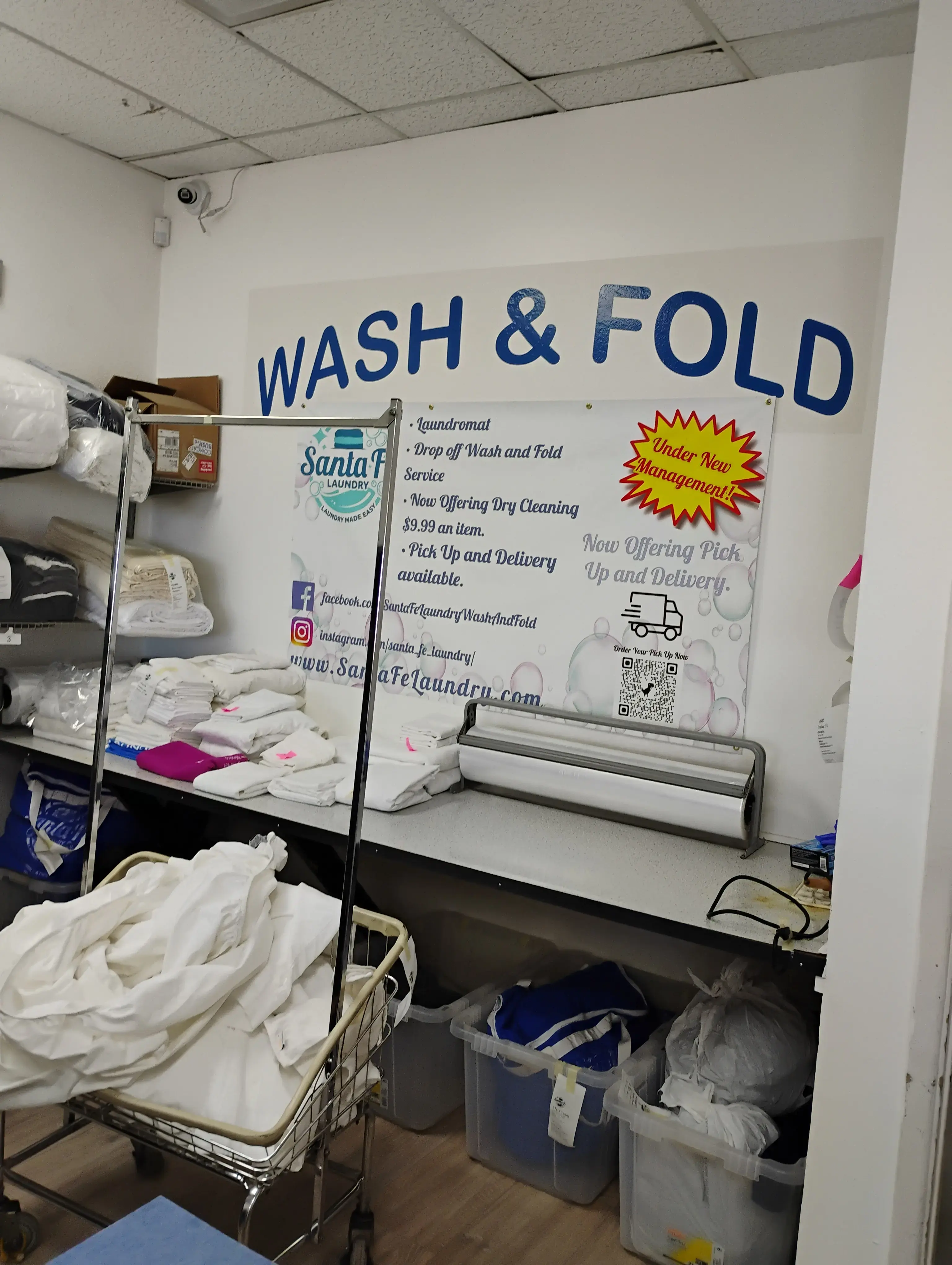 Santa Fe Laundry, laundromat and Wash and Fold thumbnail 6
