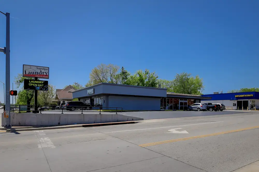 Sapulpa Laundry Open 24 Hours thumbnail 2