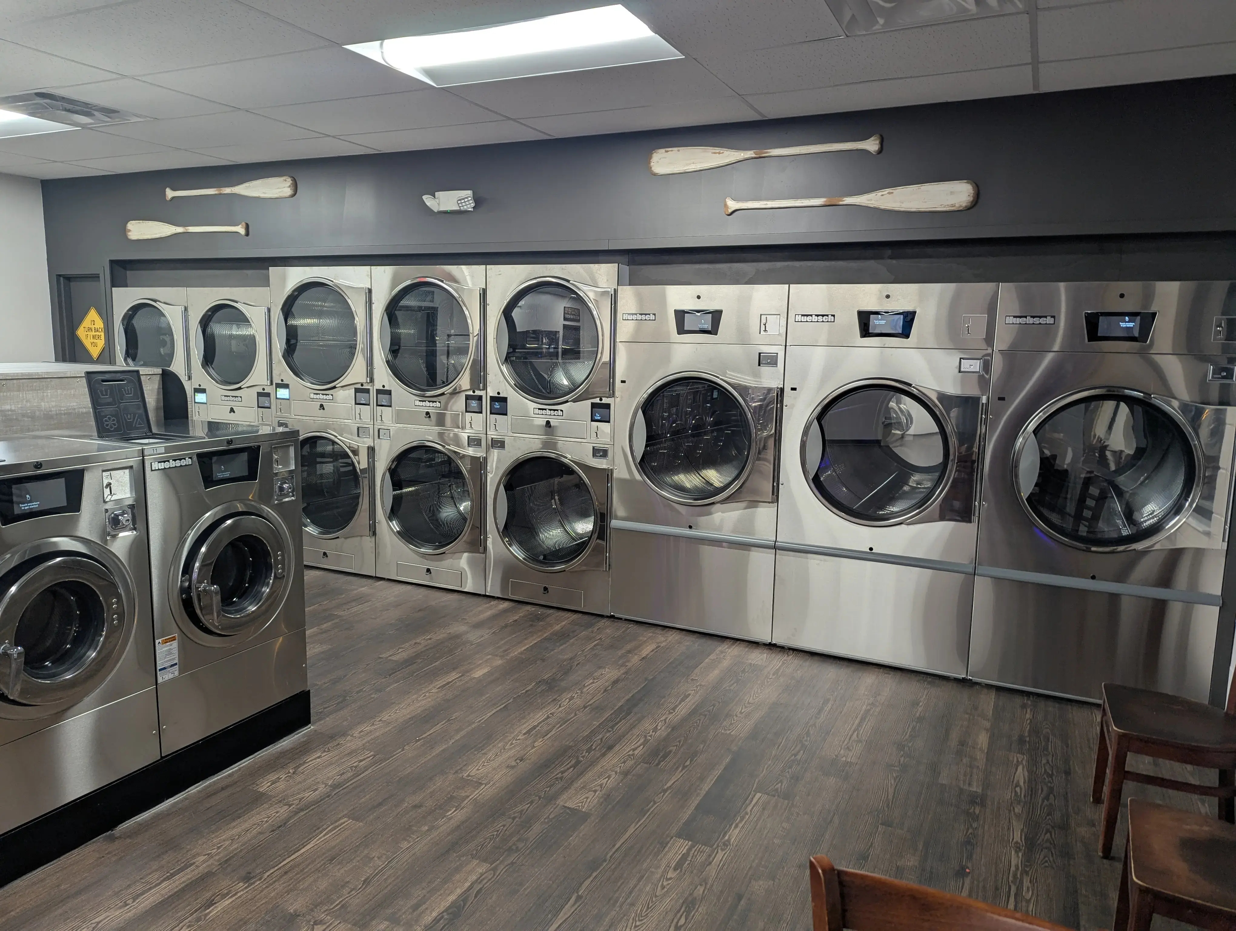 Sasqwash Laundromat thumbnail 17