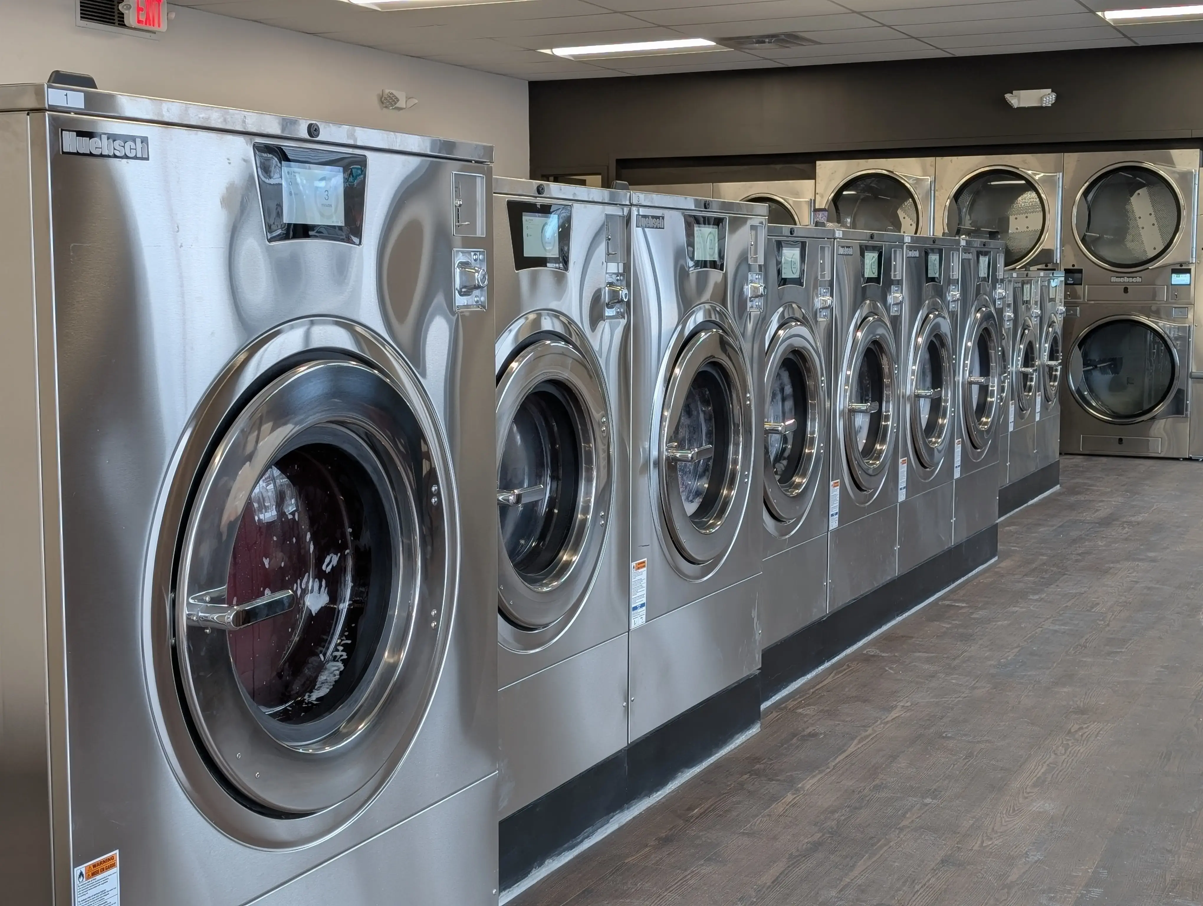 Sasqwash Laundromat - Image 13
