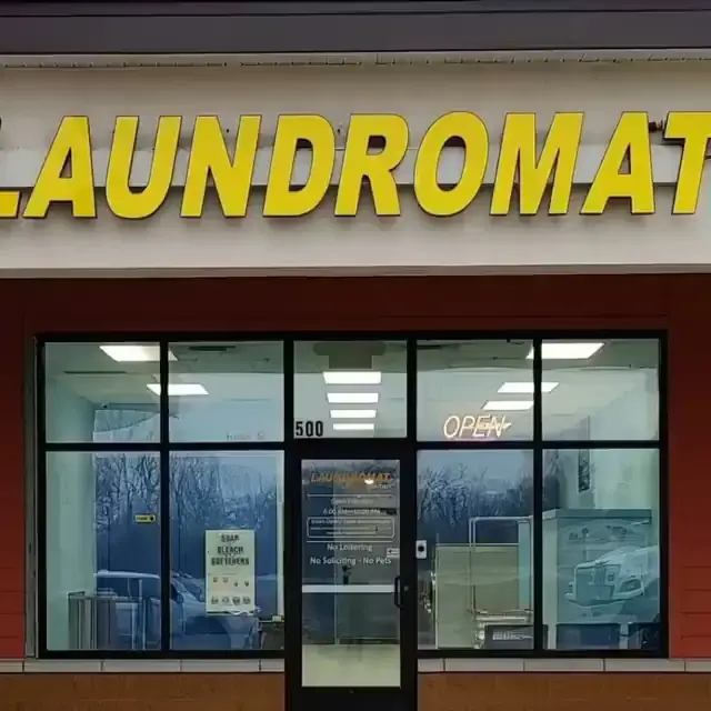 Sauber Laundromat - Image 4