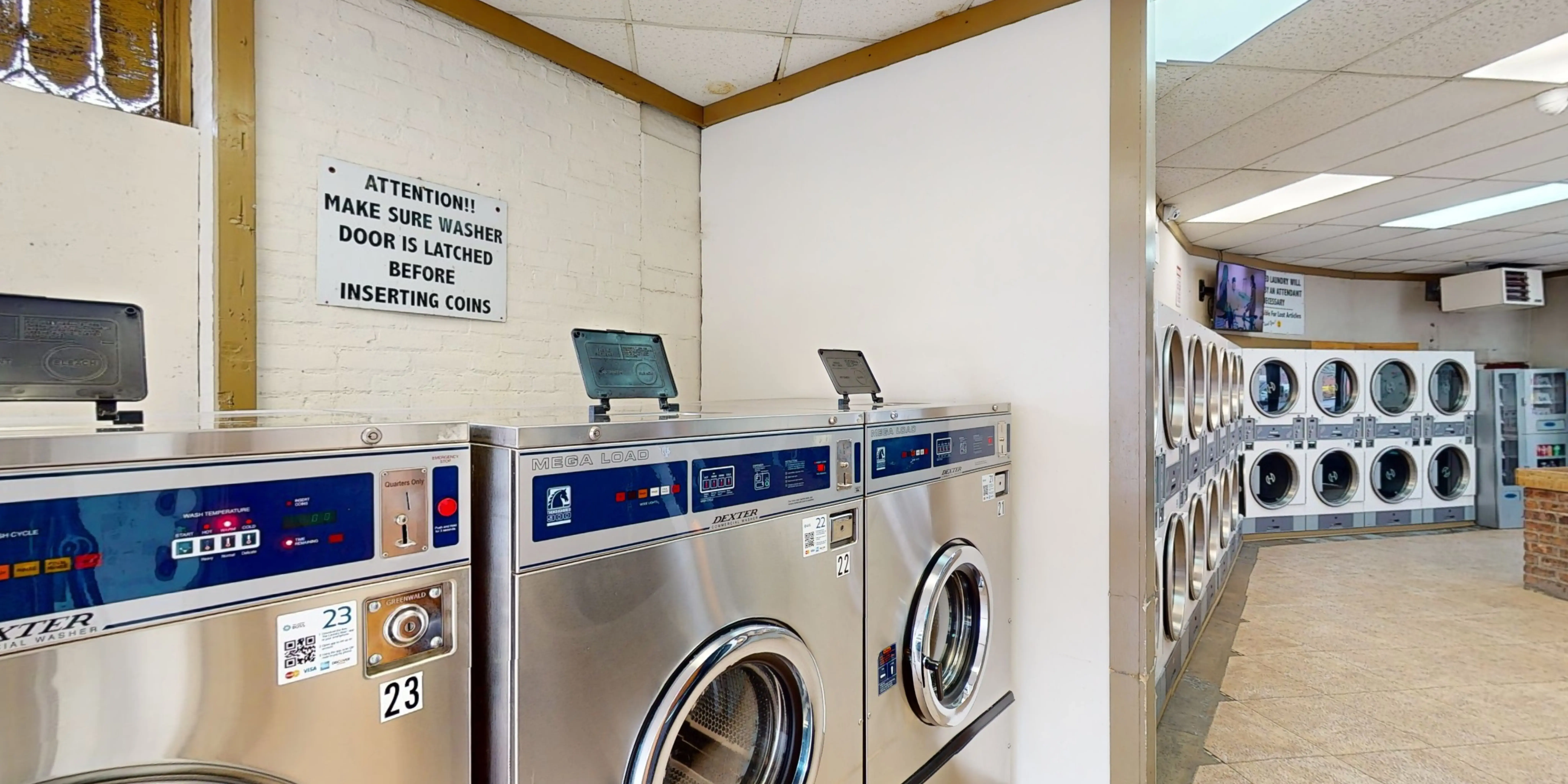 Saugerties Laundry - Image 12