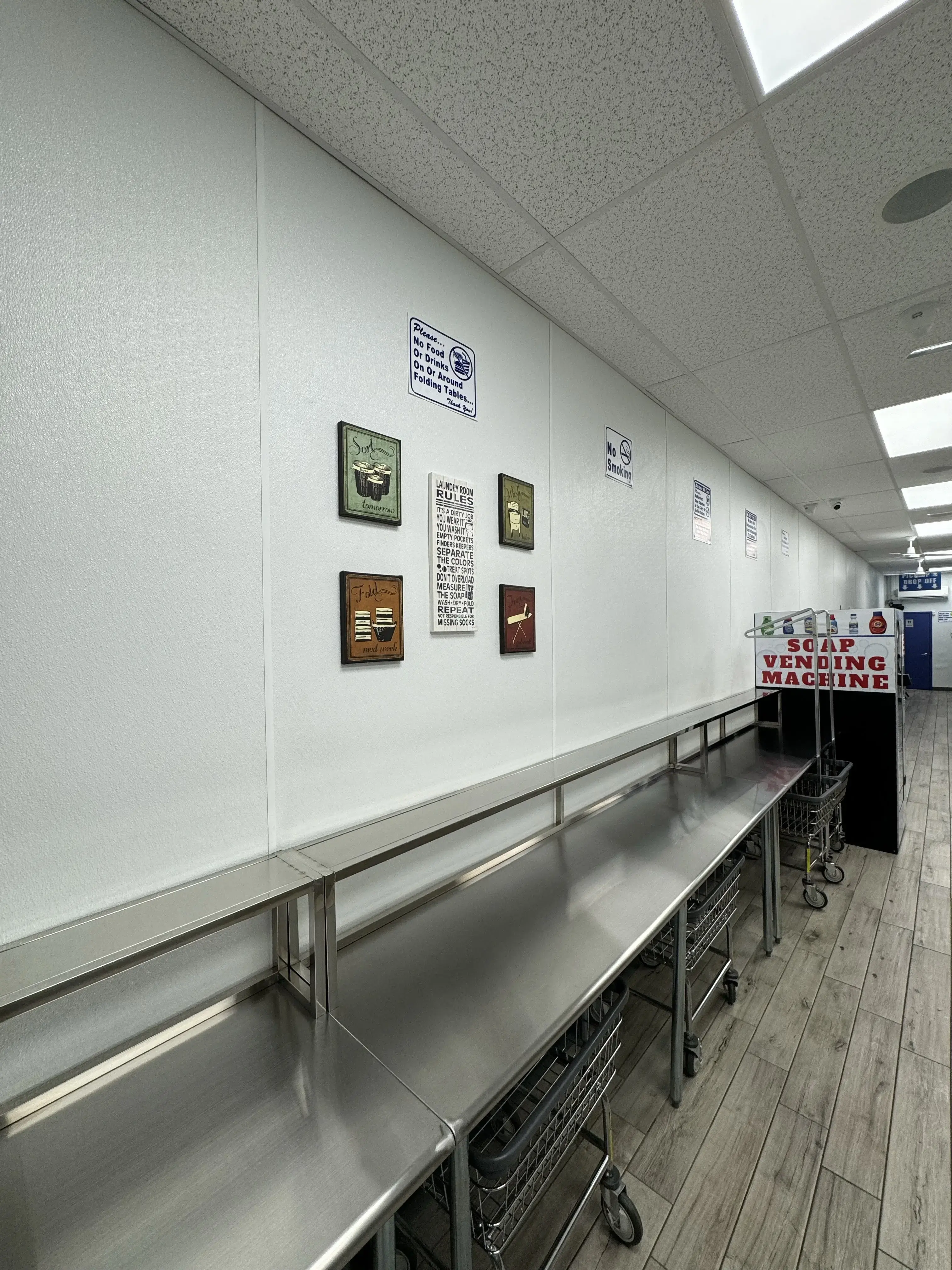 Saunders Street Laundromat - Image 5