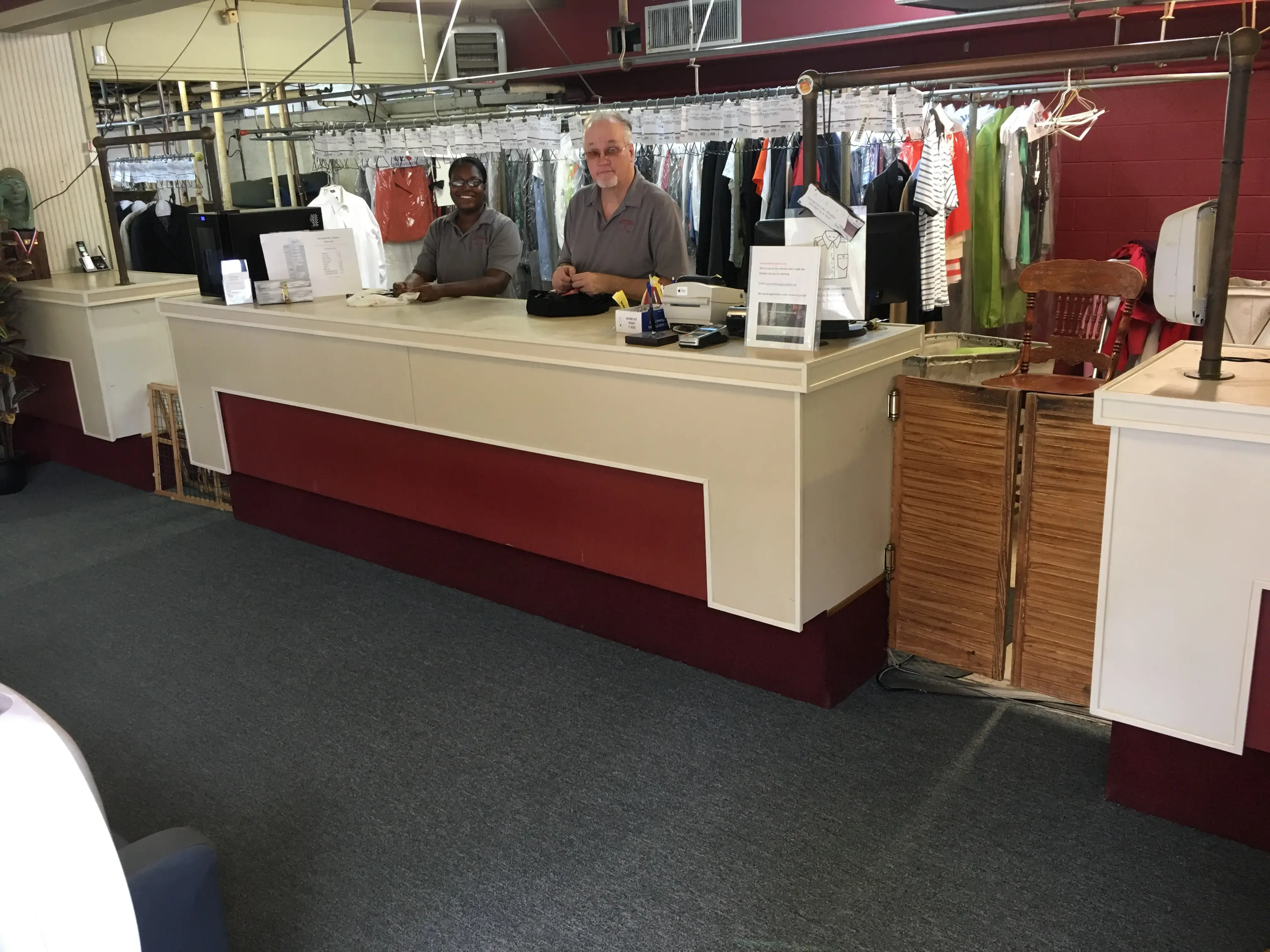 Savannah Dry Cleaners - Image 4