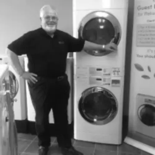 SaveMore Commercial Laundry - Image 4