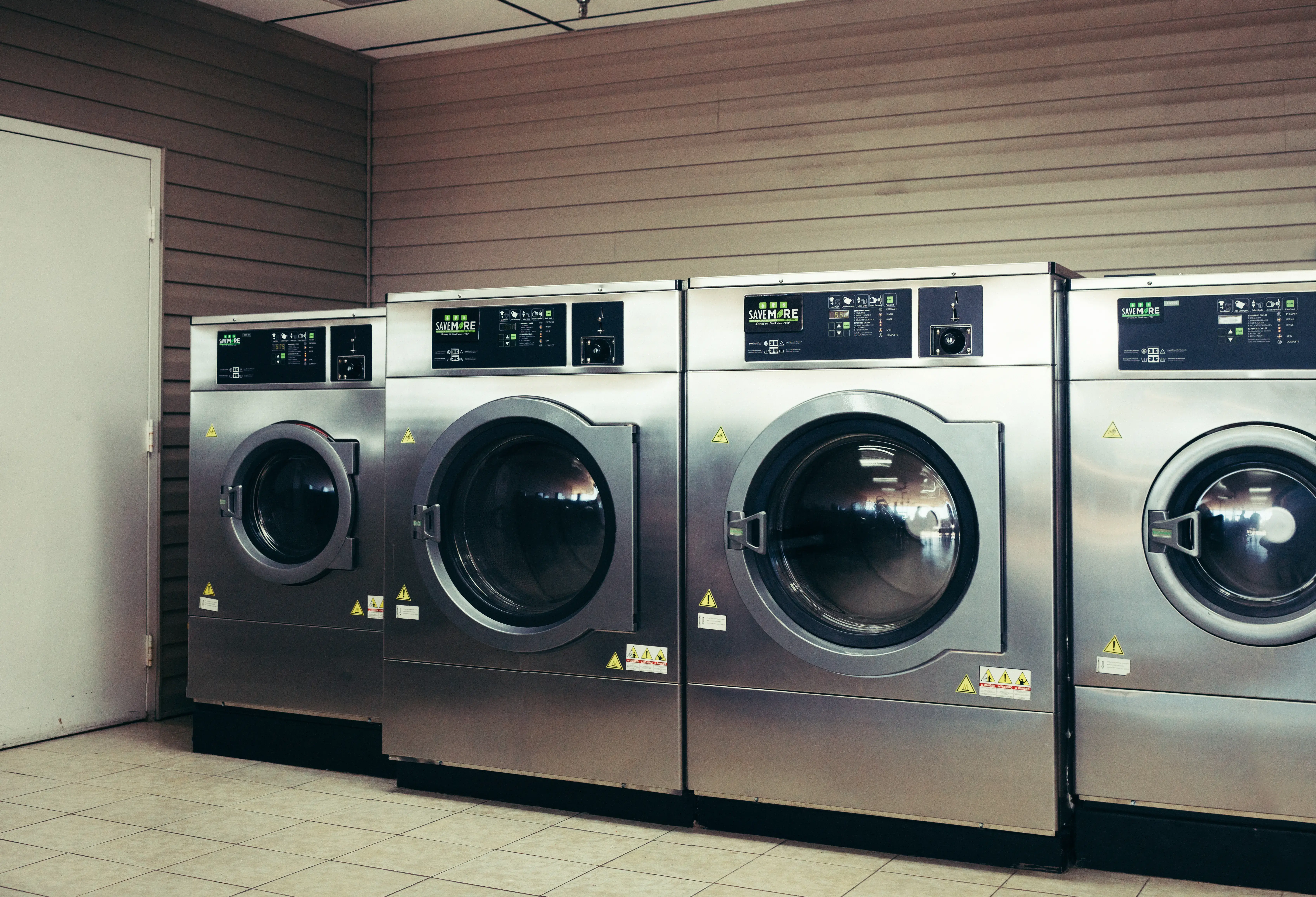 SaveMore Commercial Laundry thumbnail 2