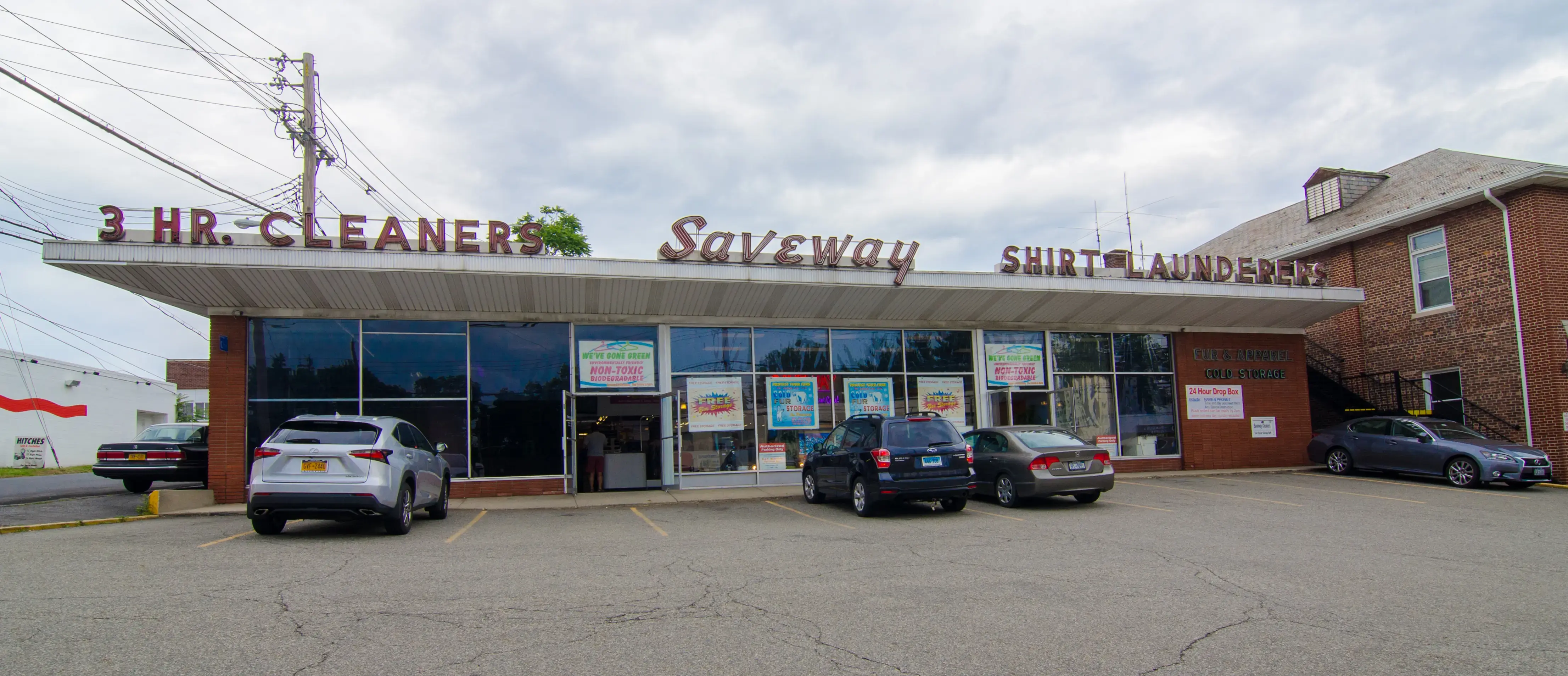Saveway Cleaners thumbnail 19