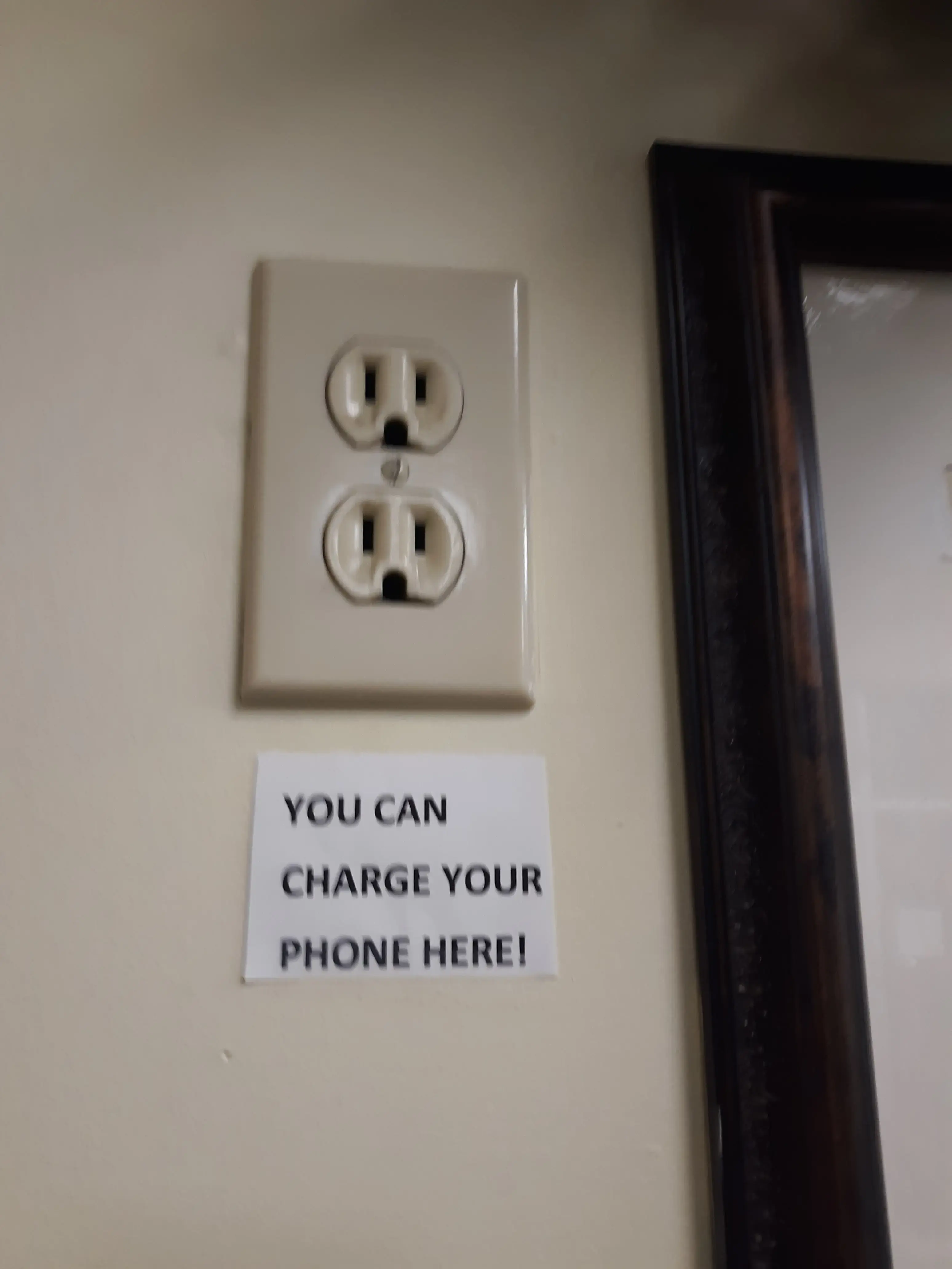 Scarborough Laundromat thumbnail 14
