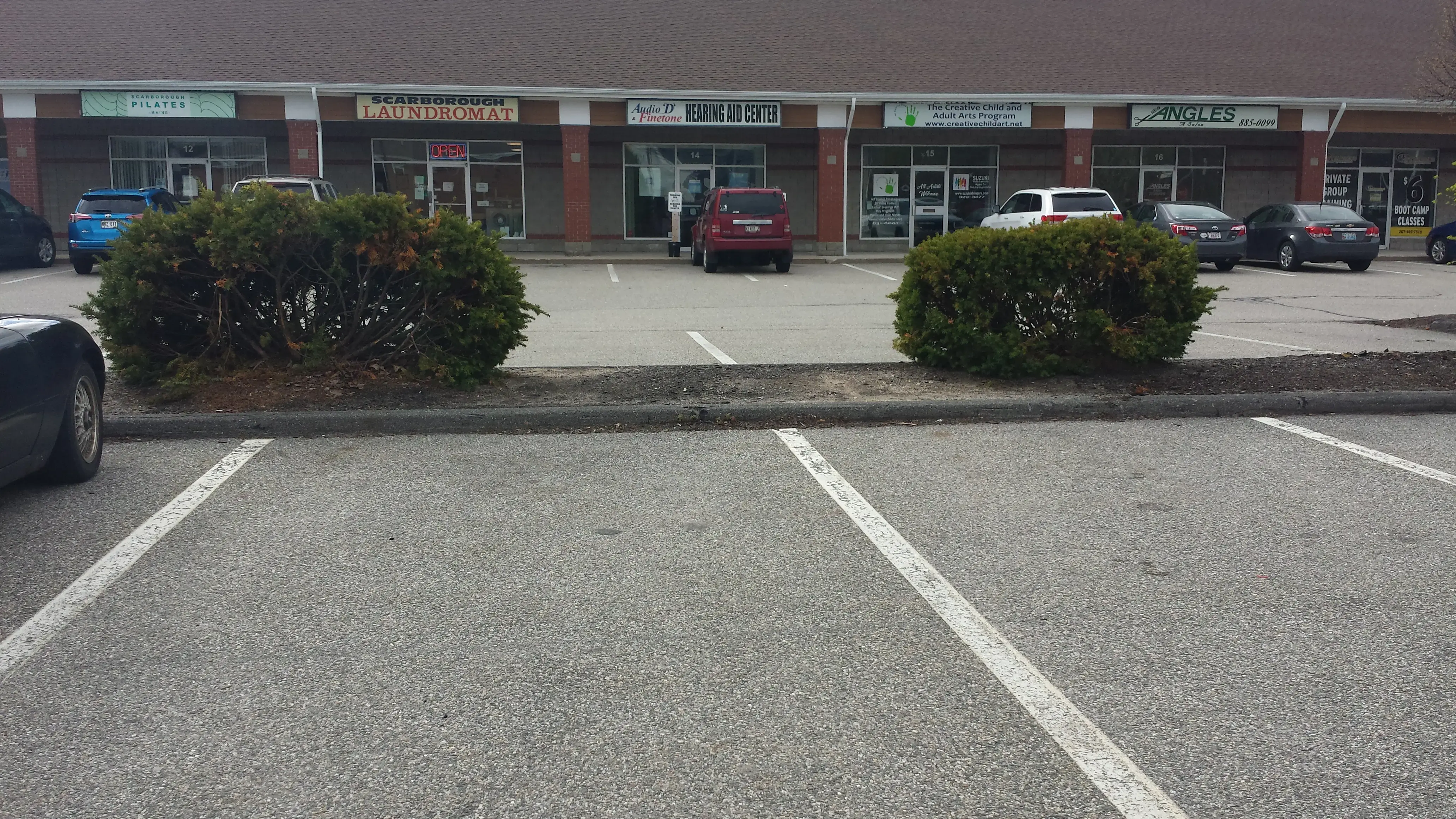 Scarborough Laundromat thumbnail 5