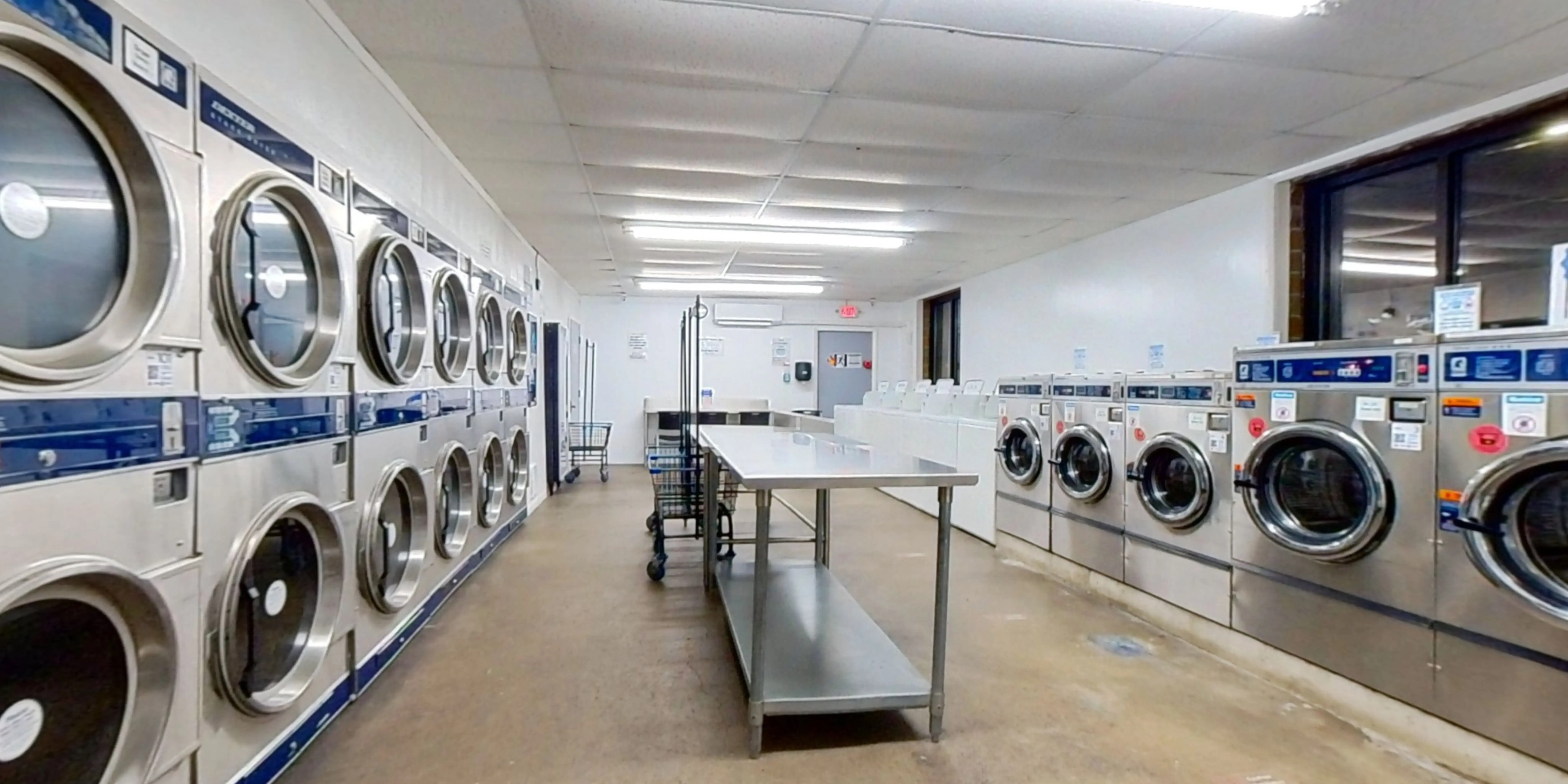 Scenic Suds Laundry - Image 10